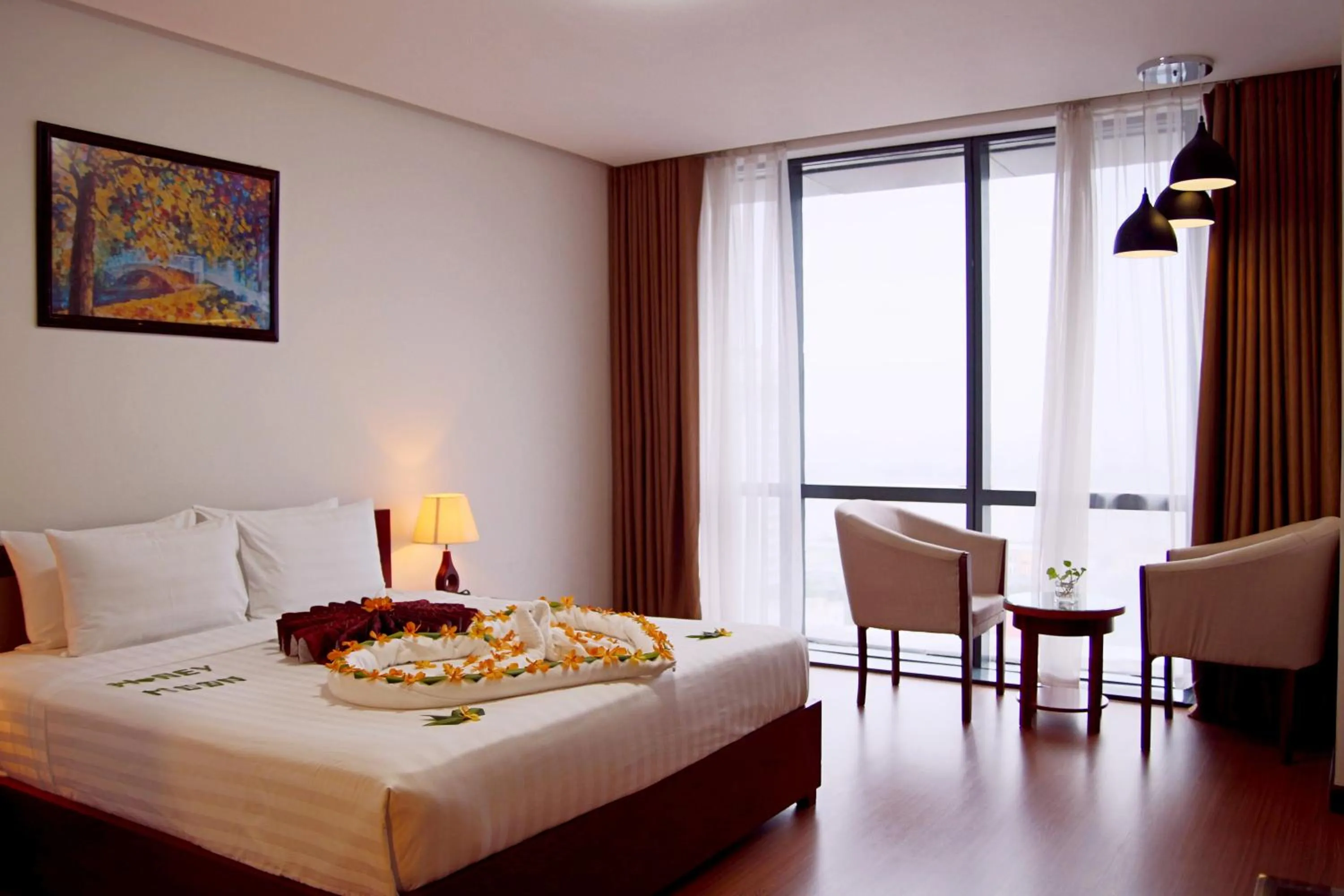 Bed in Da Nang Han River Hotel