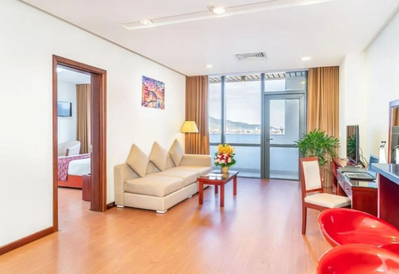 Da Nang Han River Hotel