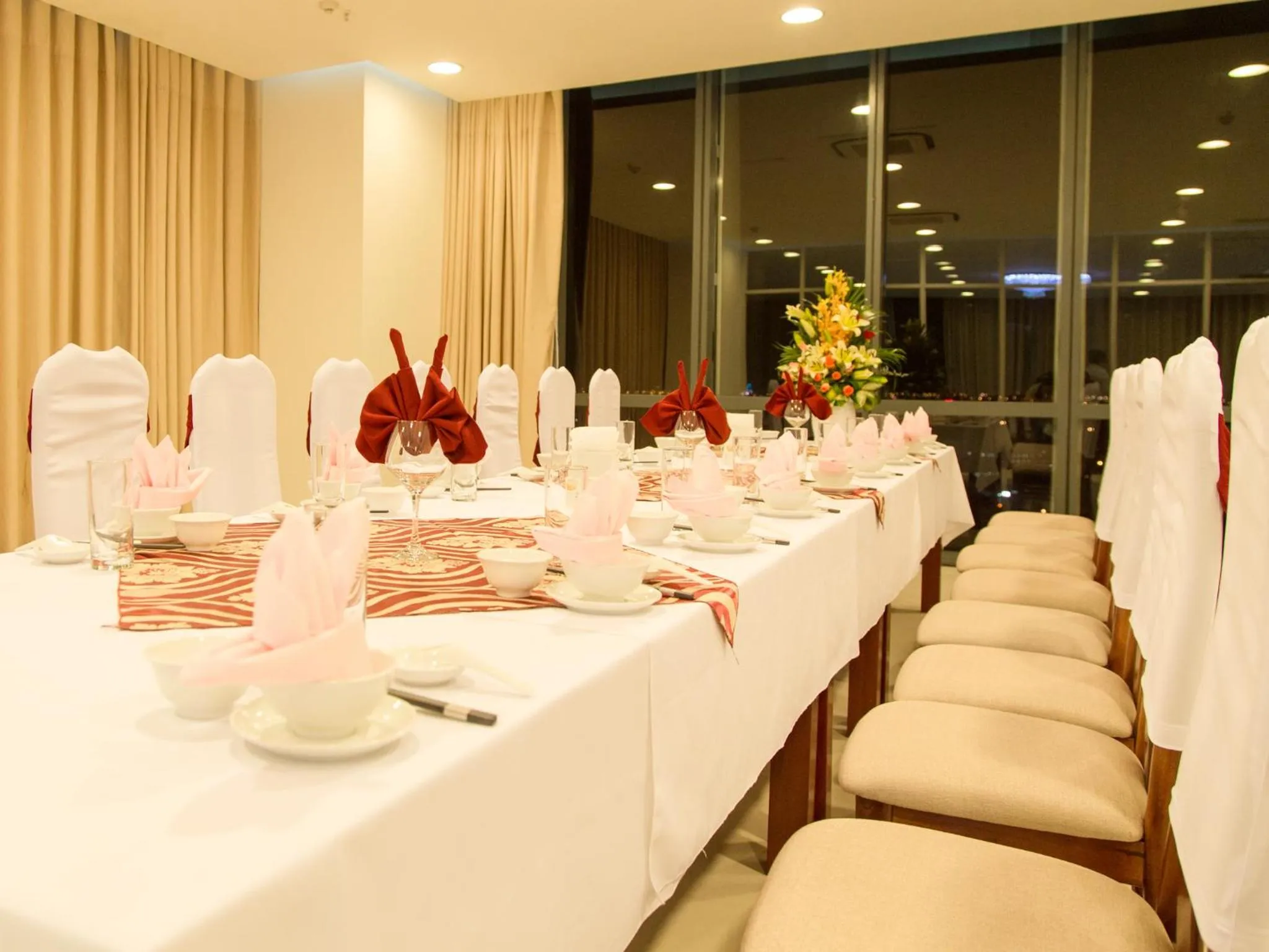 Banquet/Function facilities in Da Nang Han River Hotel