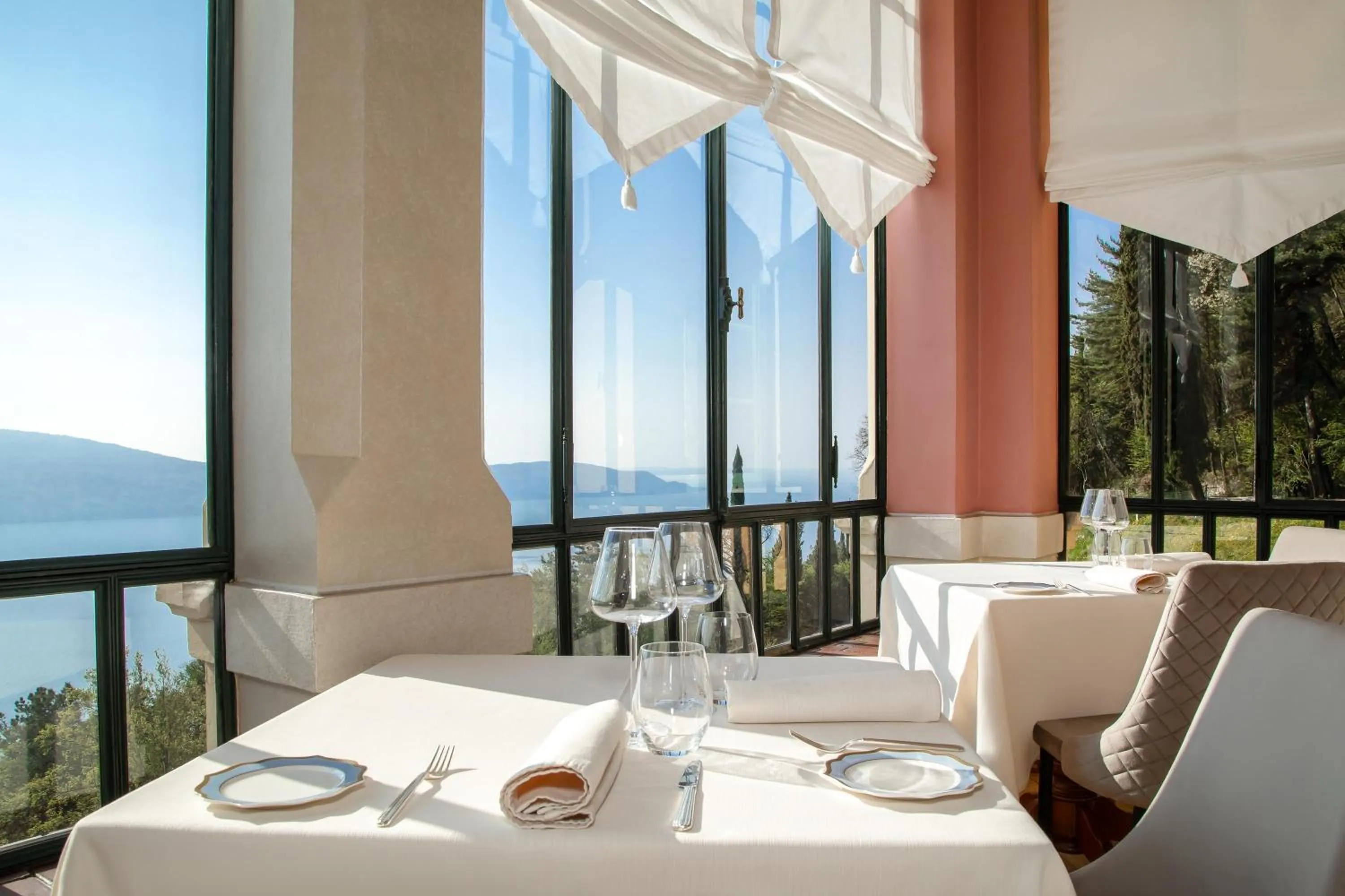 Restaurant/places to eat in Boutique Hotel Villa Sostaga