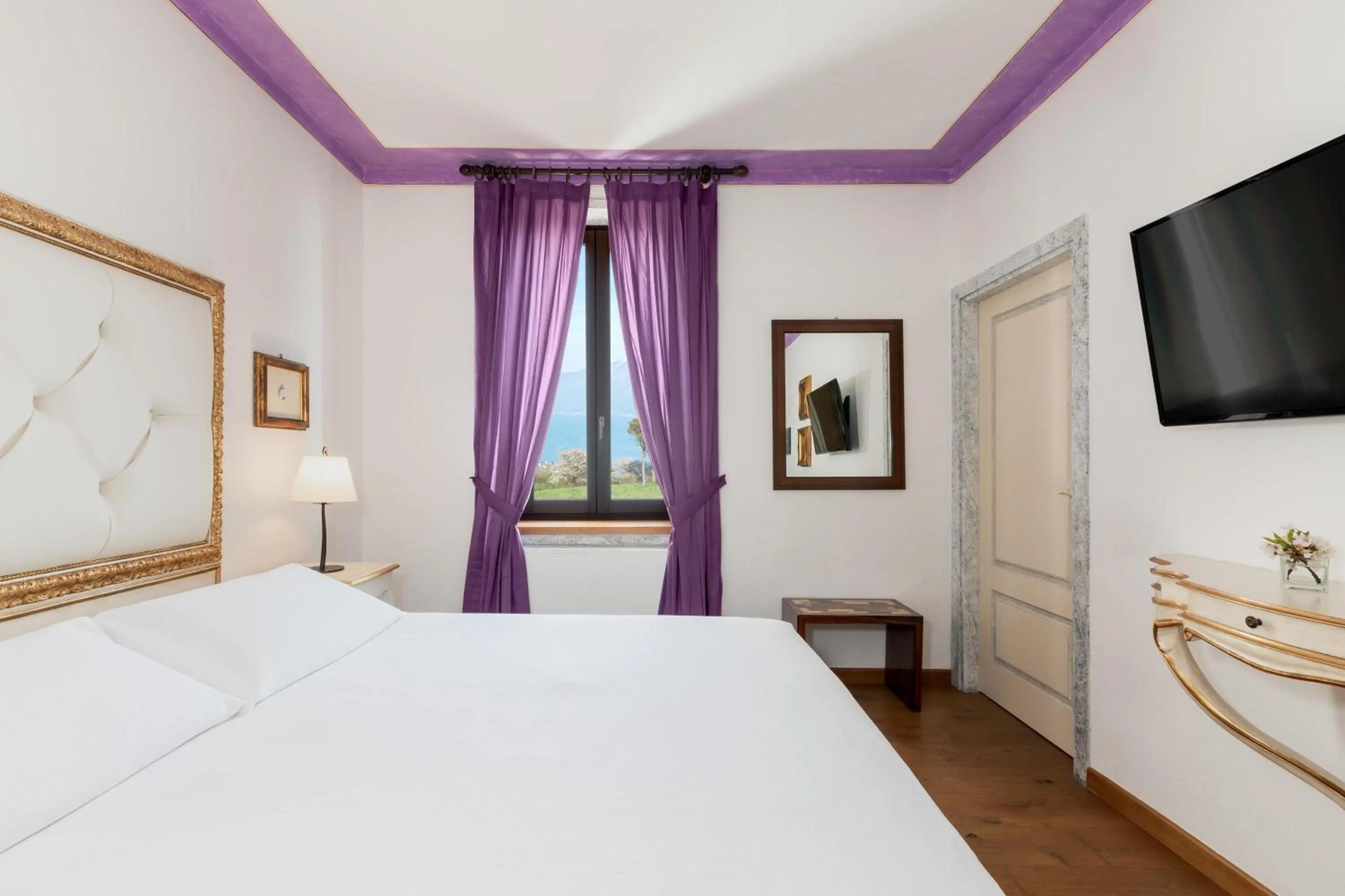 Photo of the whole room, Bed in Boutique Hotel Villa Sostaga