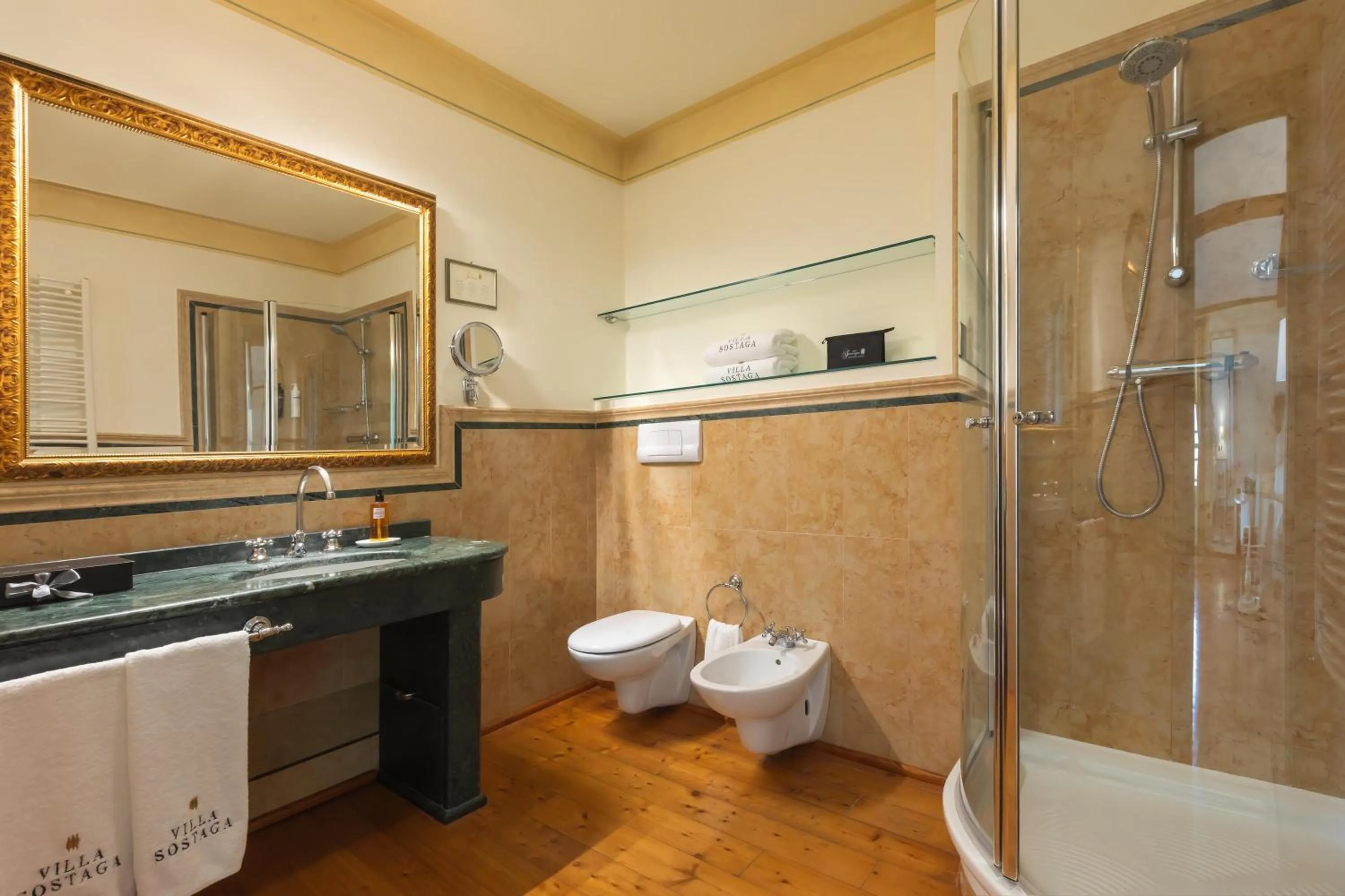 Bathroom in Boutique Hotel Villa Sostaga