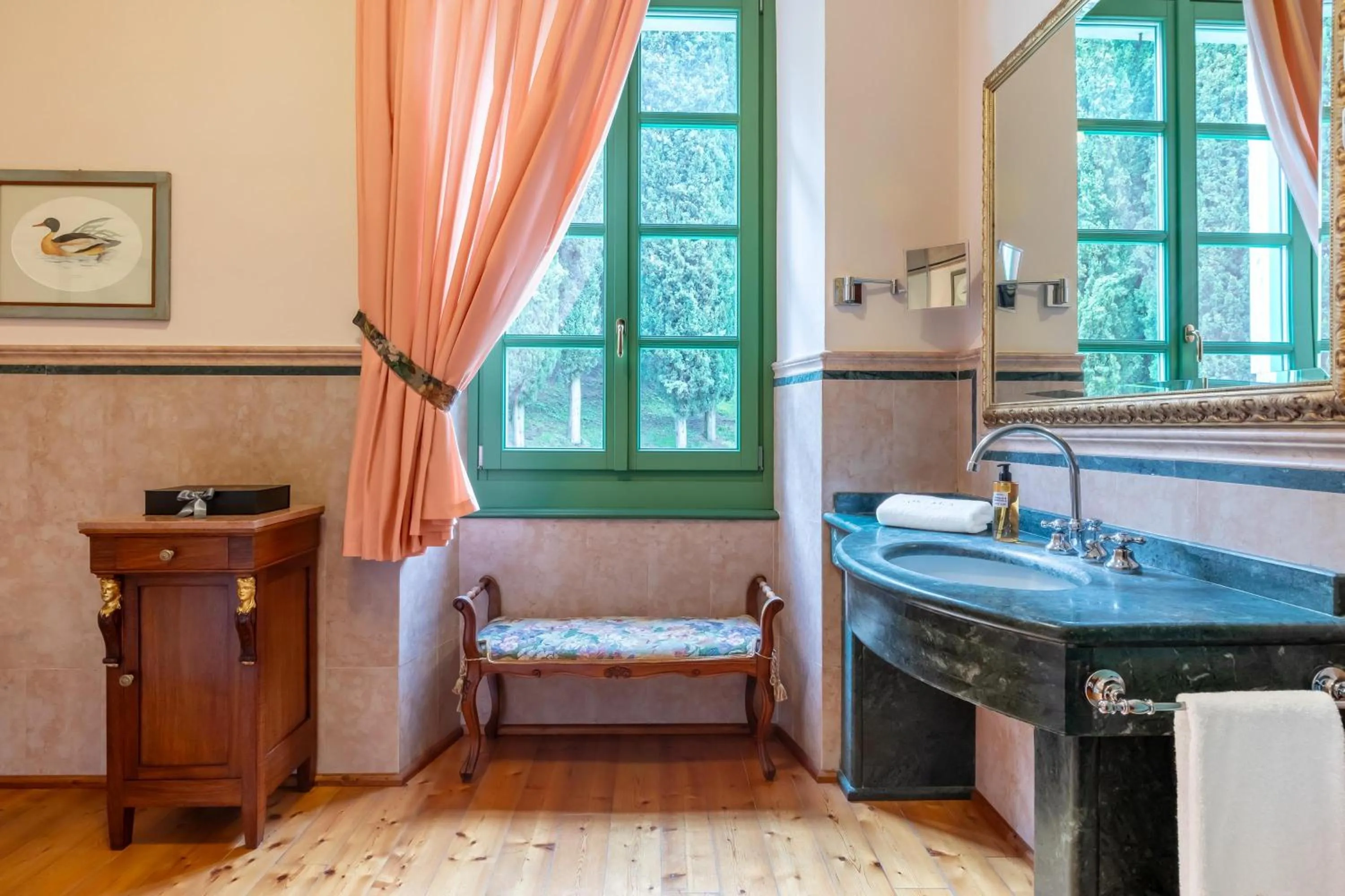 Bathroom in Boutique Hotel Villa Sostaga