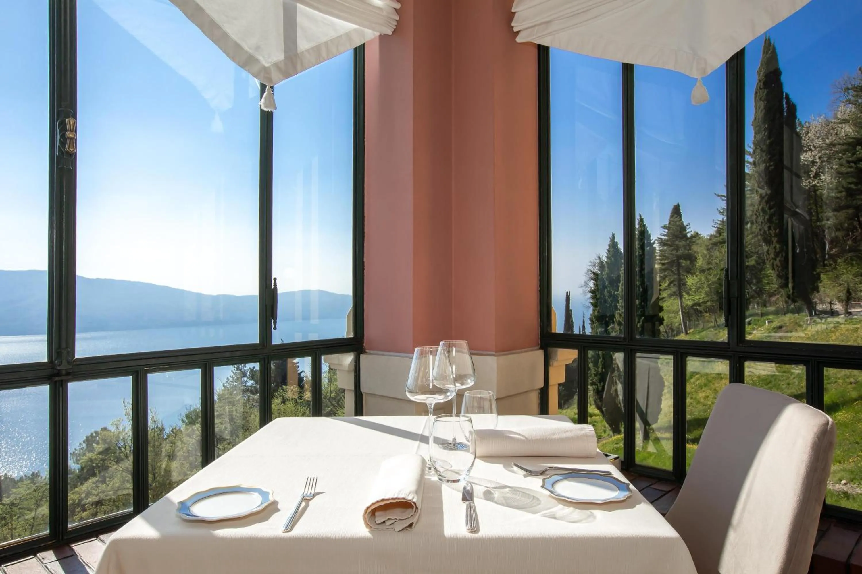 Restaurant/places to eat in Boutique Hotel Villa Sostaga