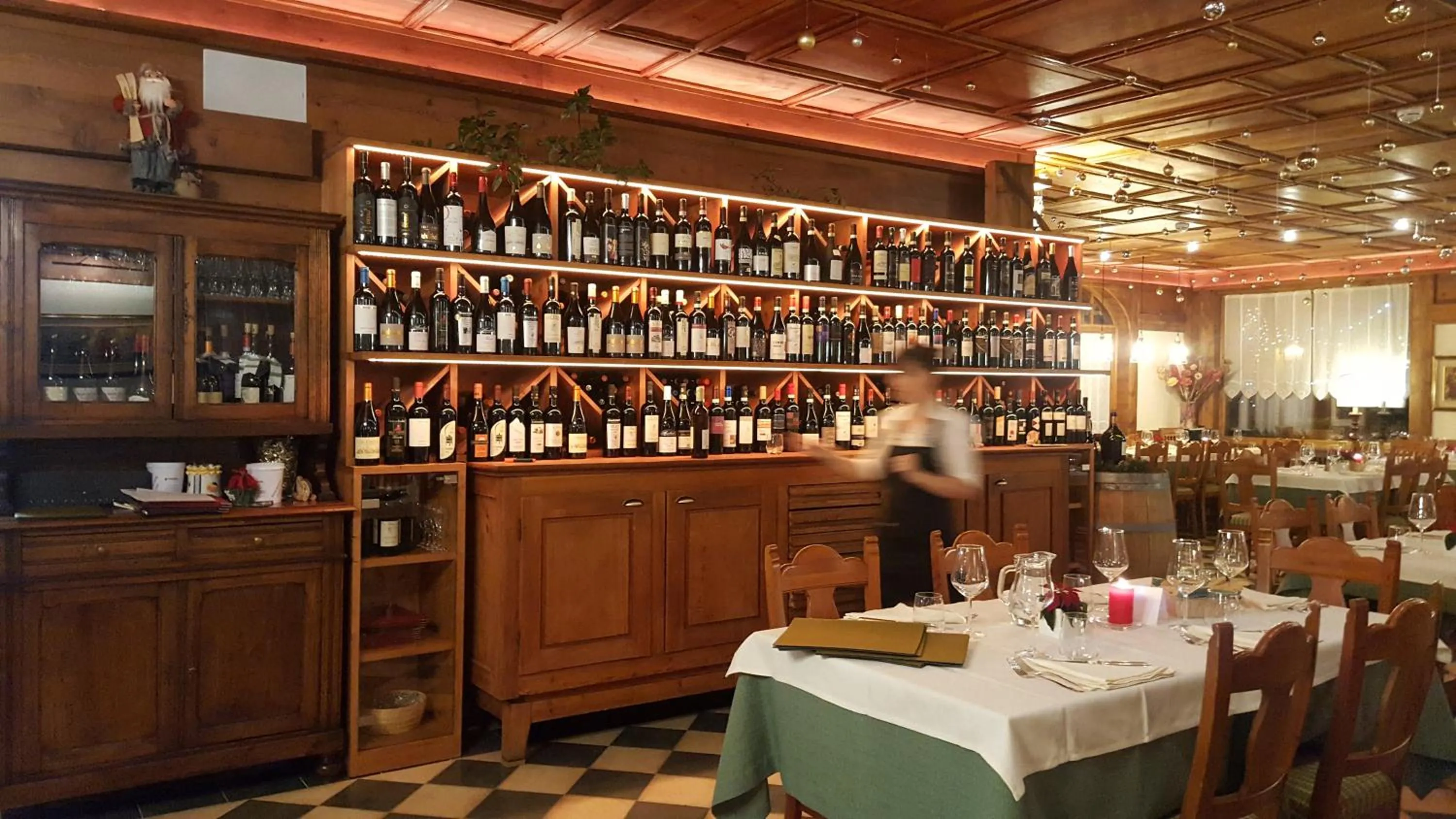 Food and drinks in Hotel Castor