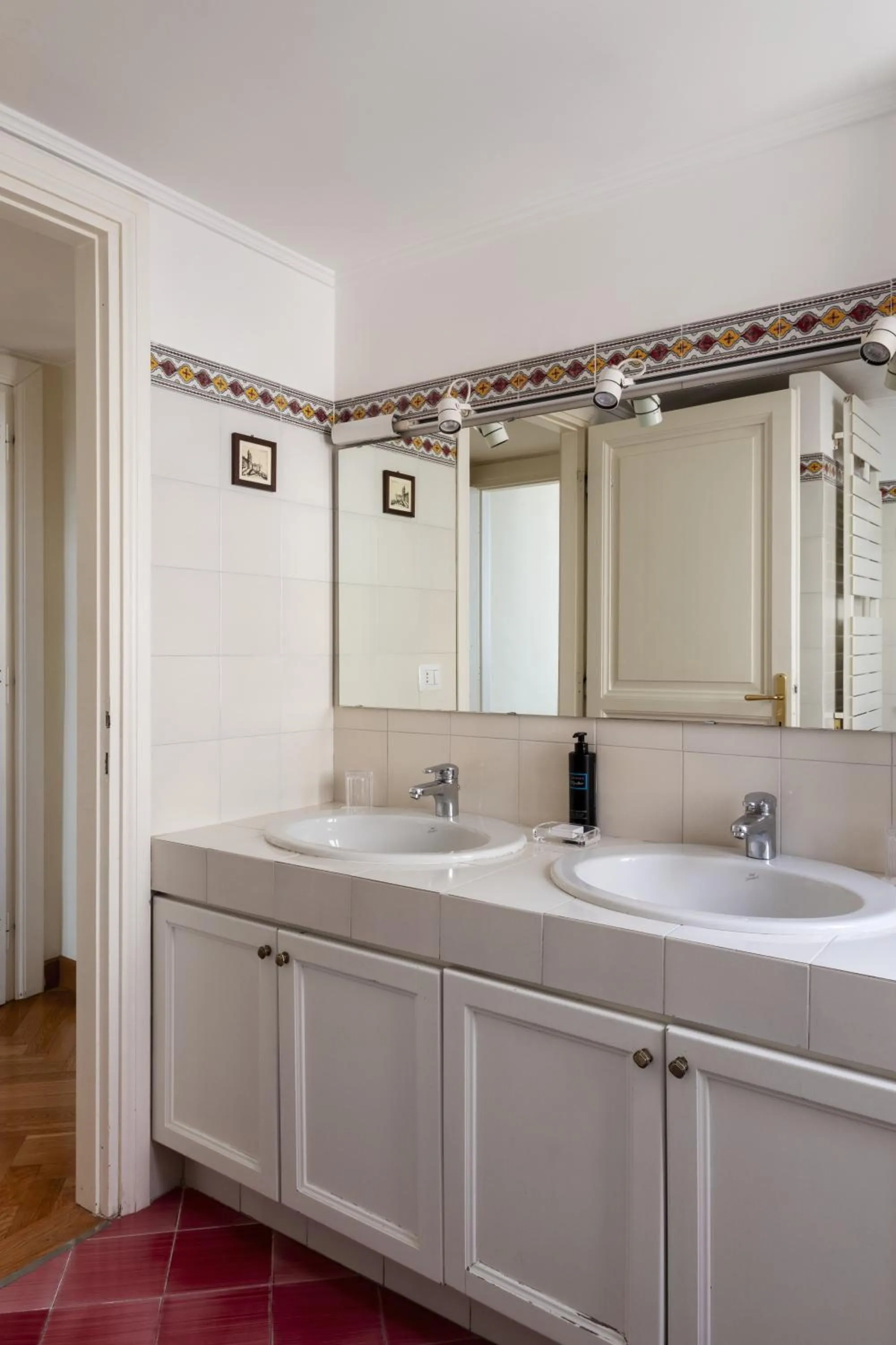 Bathroom in Hotel Scalinata Di Spagna