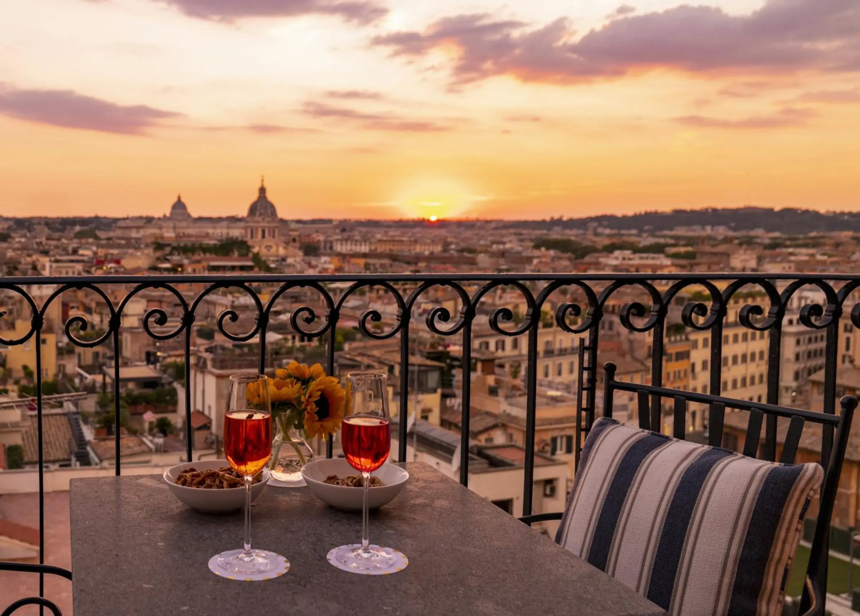 Photo of the whole room in Hotel Scalinata Di Spagna Photo of the whole room in Hotel Scalinata Di Spagna