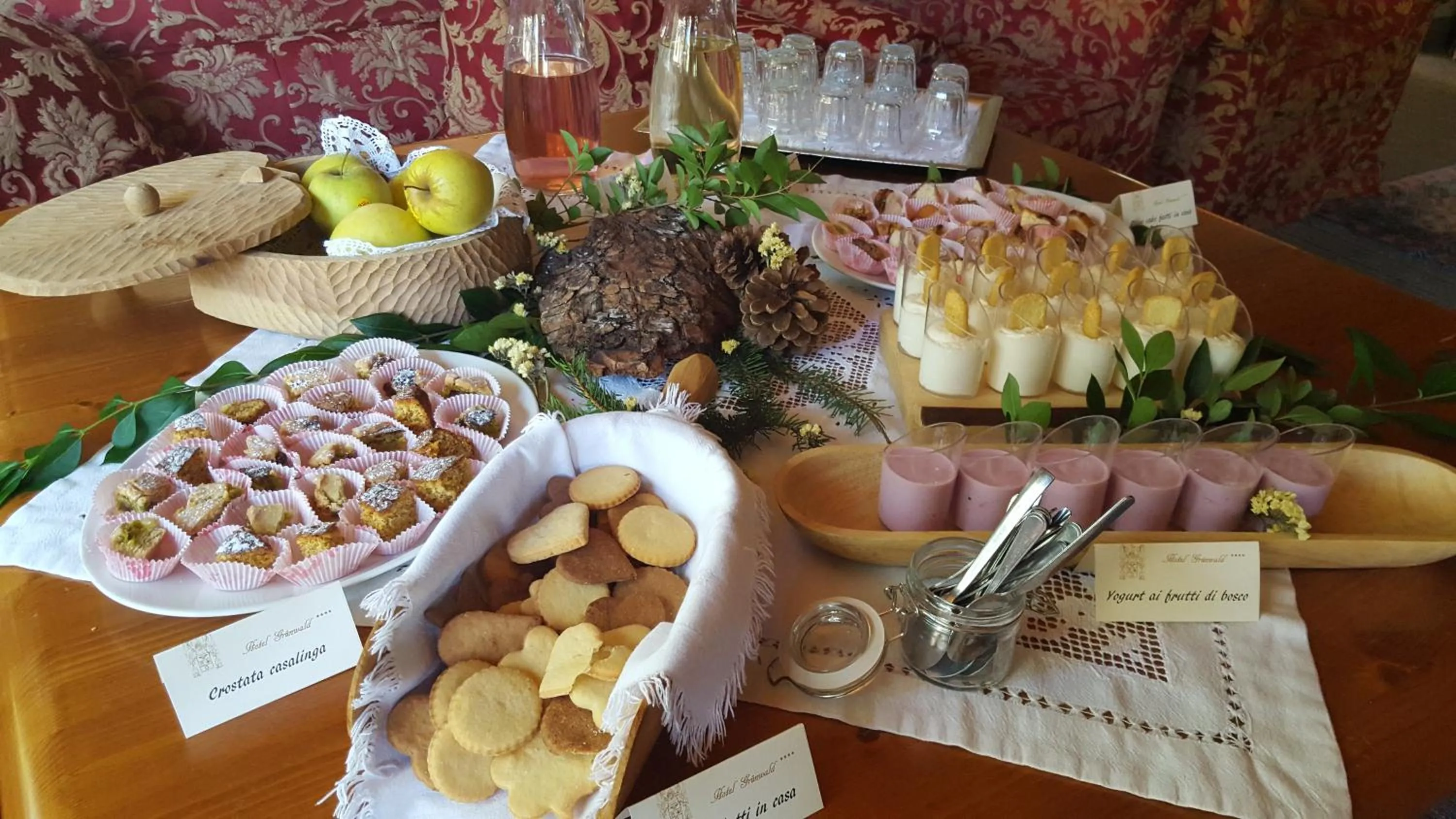 Continental breakfast in Hotel Relais Grünwald