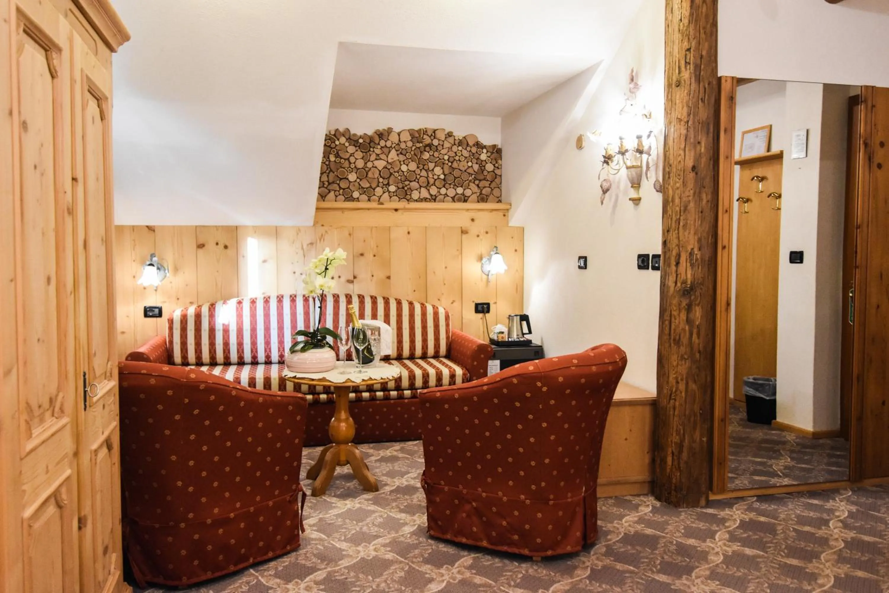 Seating area in Hotel Relais Grünwald