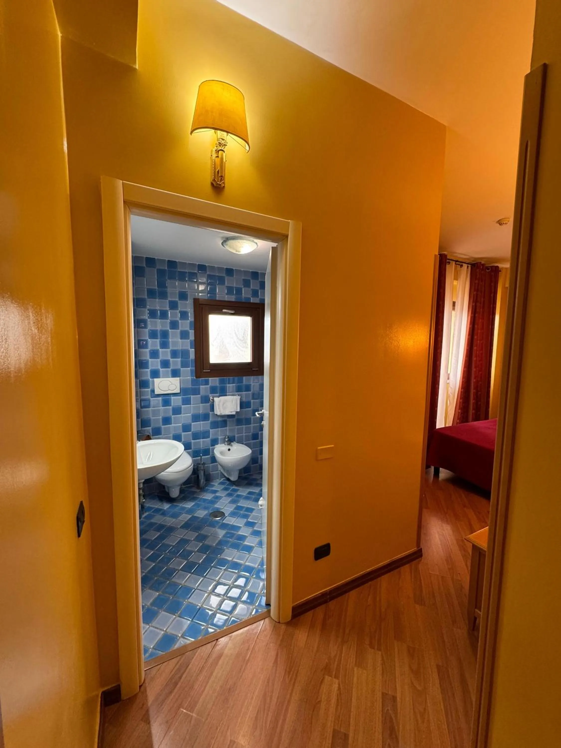 Bathroom in Hotel Bright