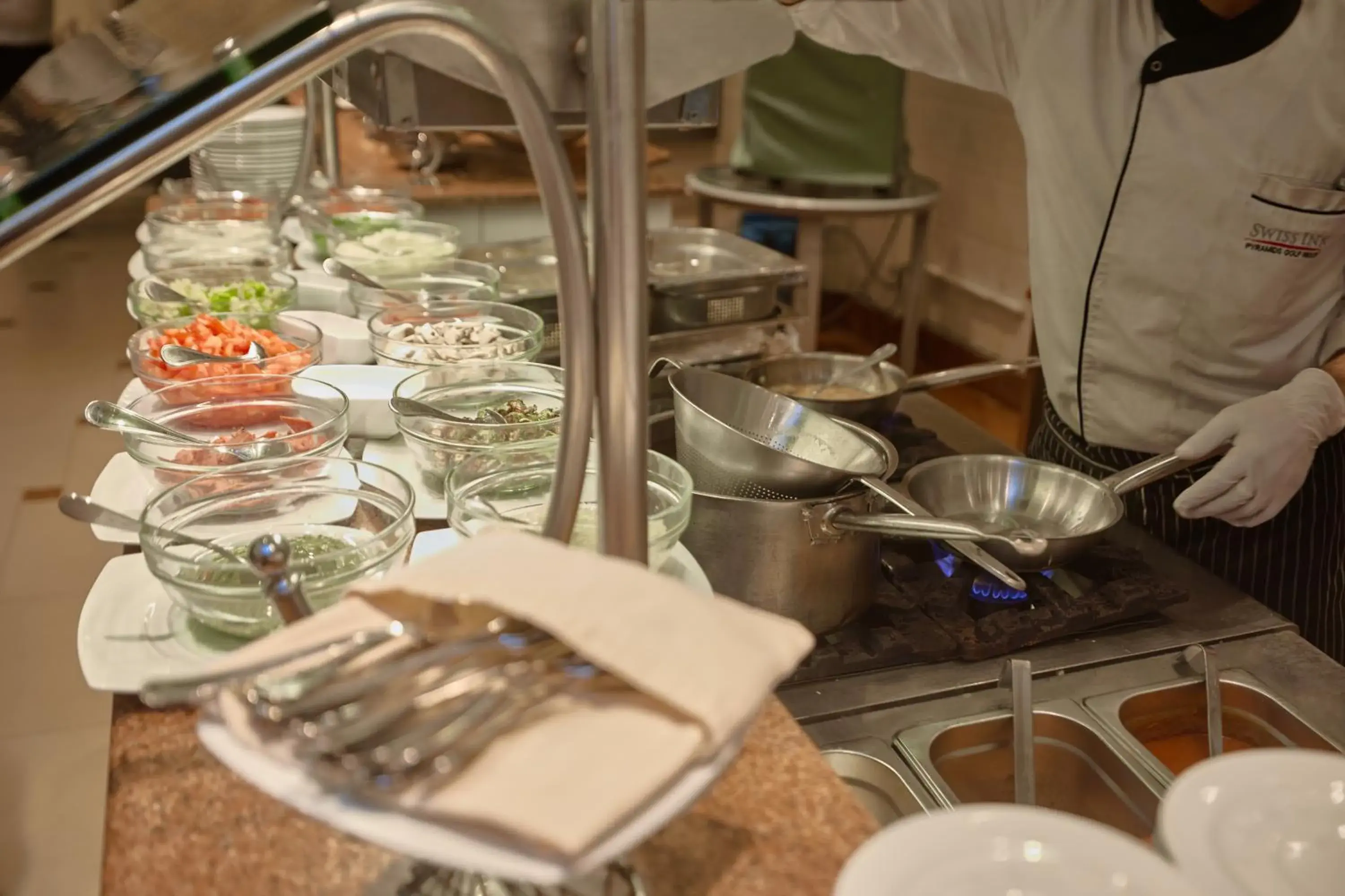 Restaurant/places to eat in Swiss Inn Pyramids Golf Resort Restaurant/places to eat in Swiss Inn Pyramids Golf Resort