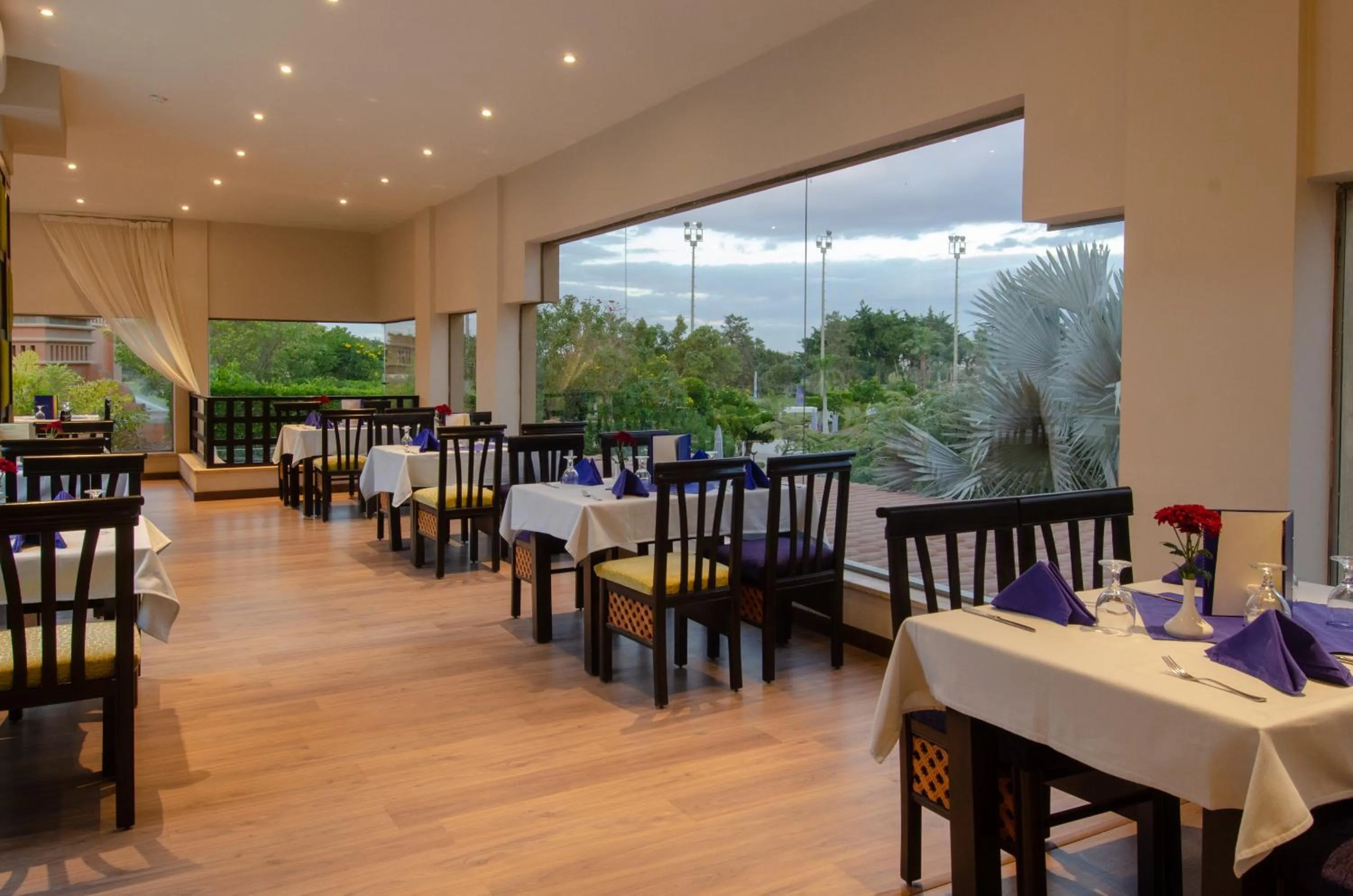 Food and drinks in Swiss Inn Pyramids Golf Resort