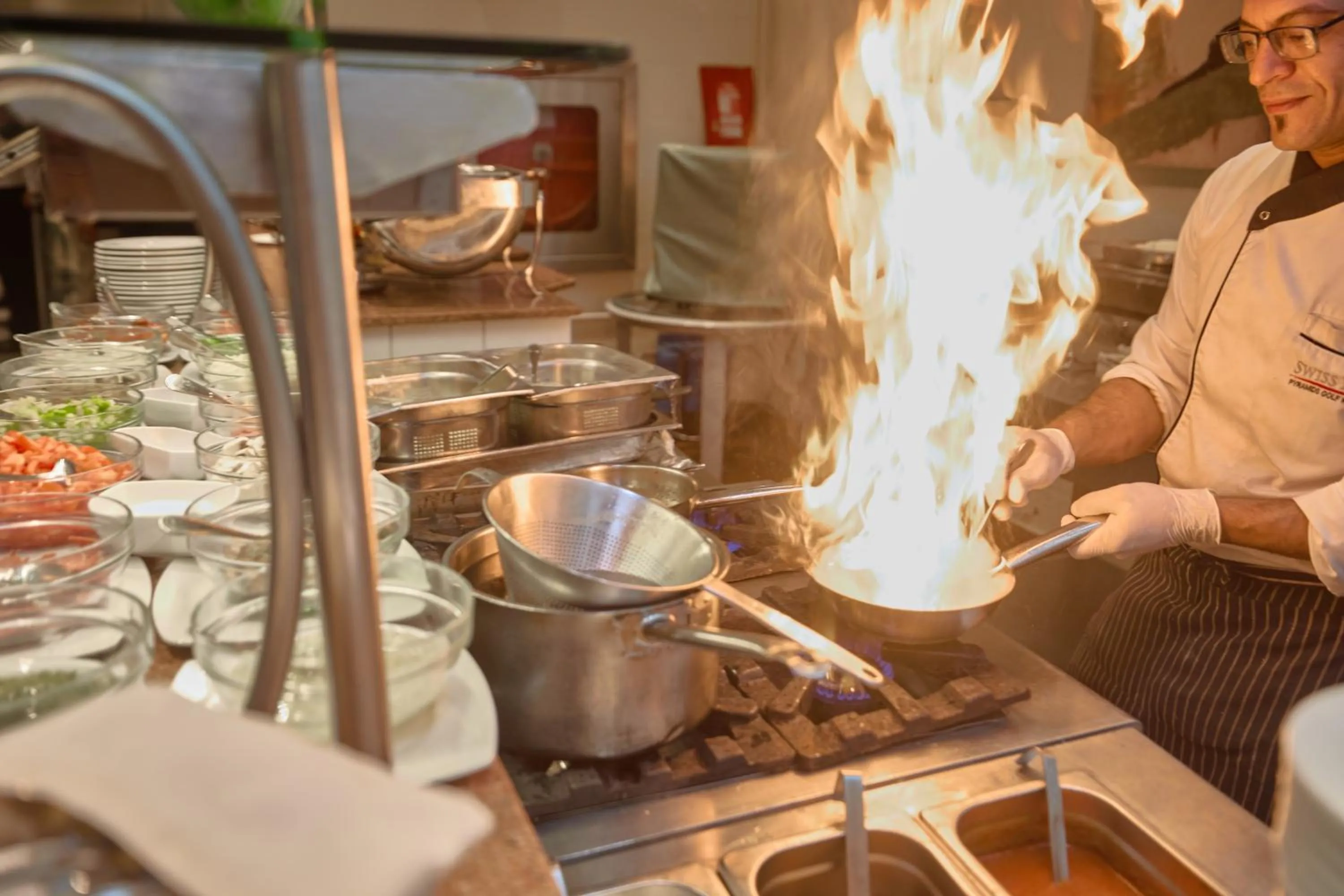 Restaurant/places to eat in Swiss Inn Pyramids Golf Resort