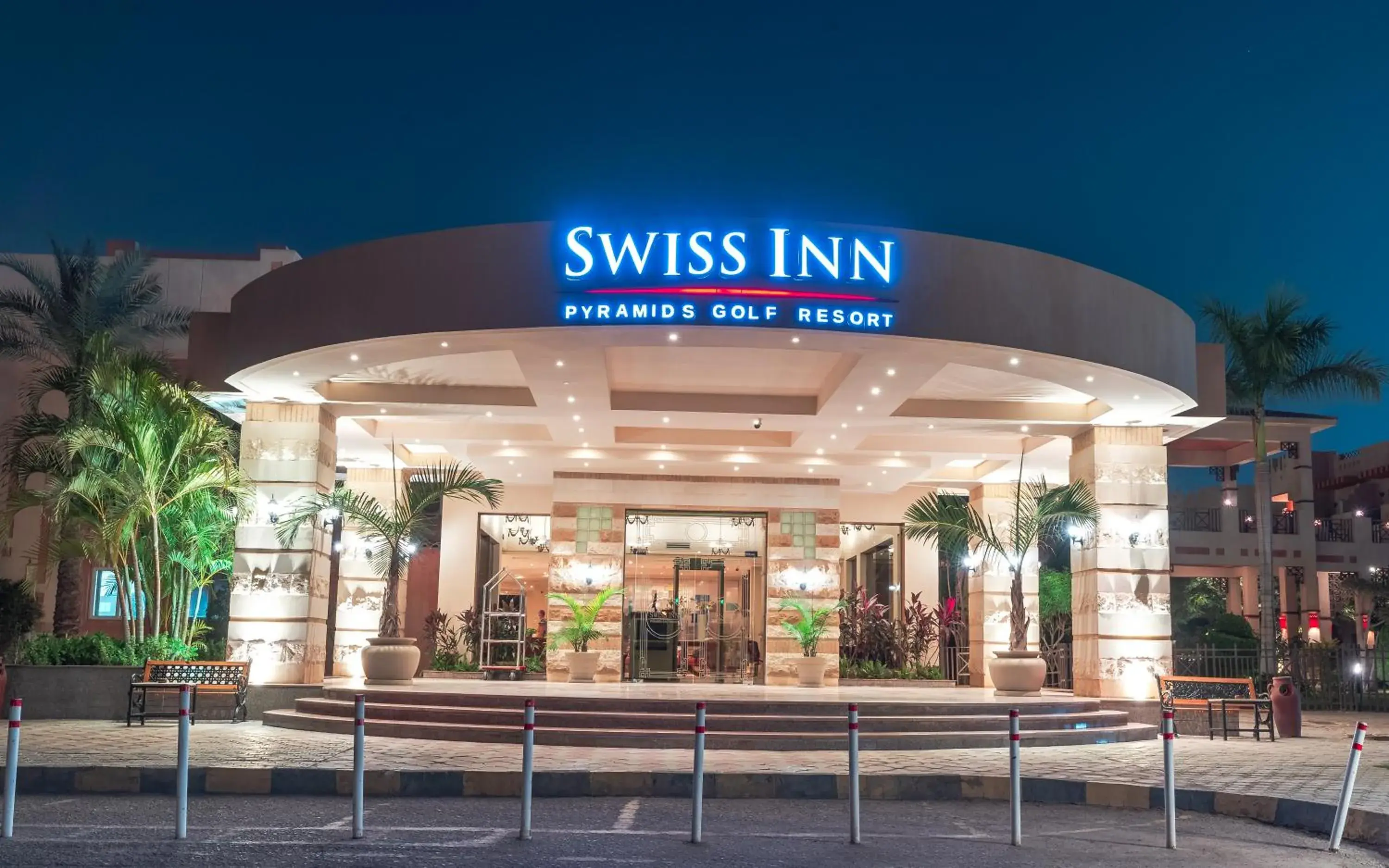 Property building in Swiss Inn Pyramids Golf Resort Property building in Swiss Inn Pyramids Golf Resort
