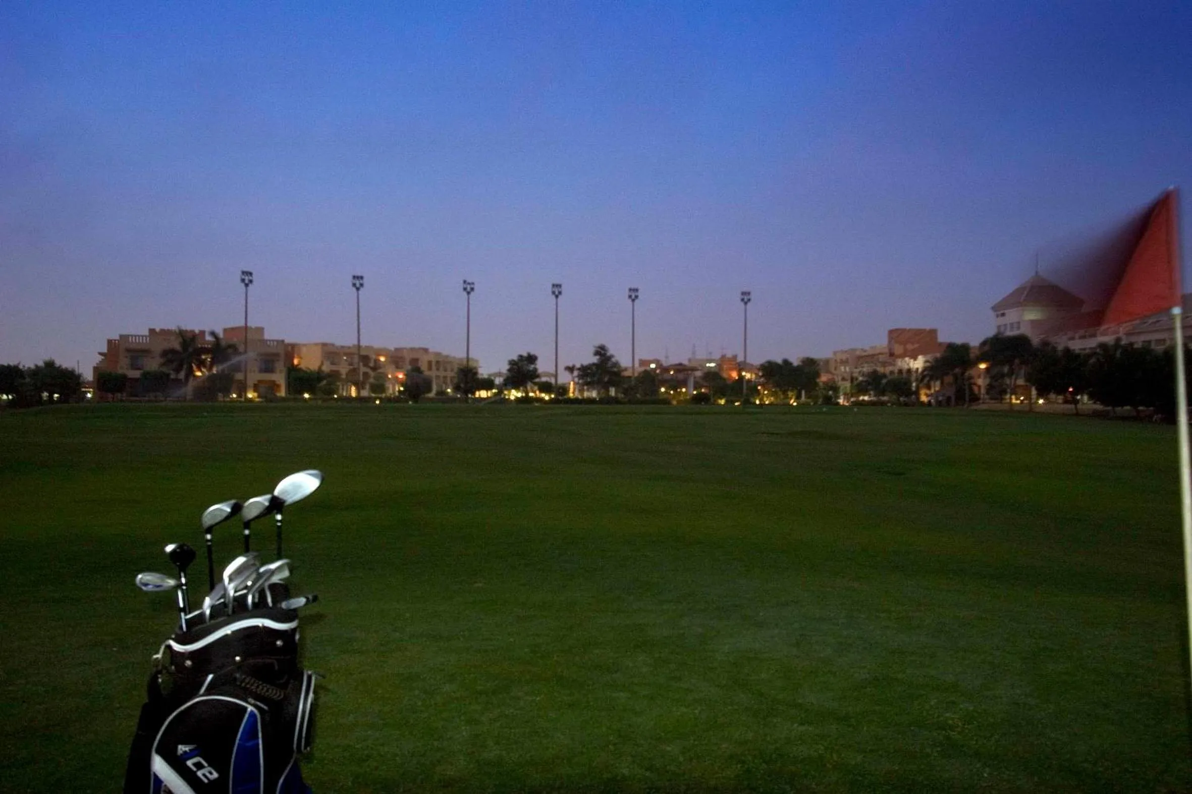 Facade/entrance in Swiss Inn Pyramids Golf Resort