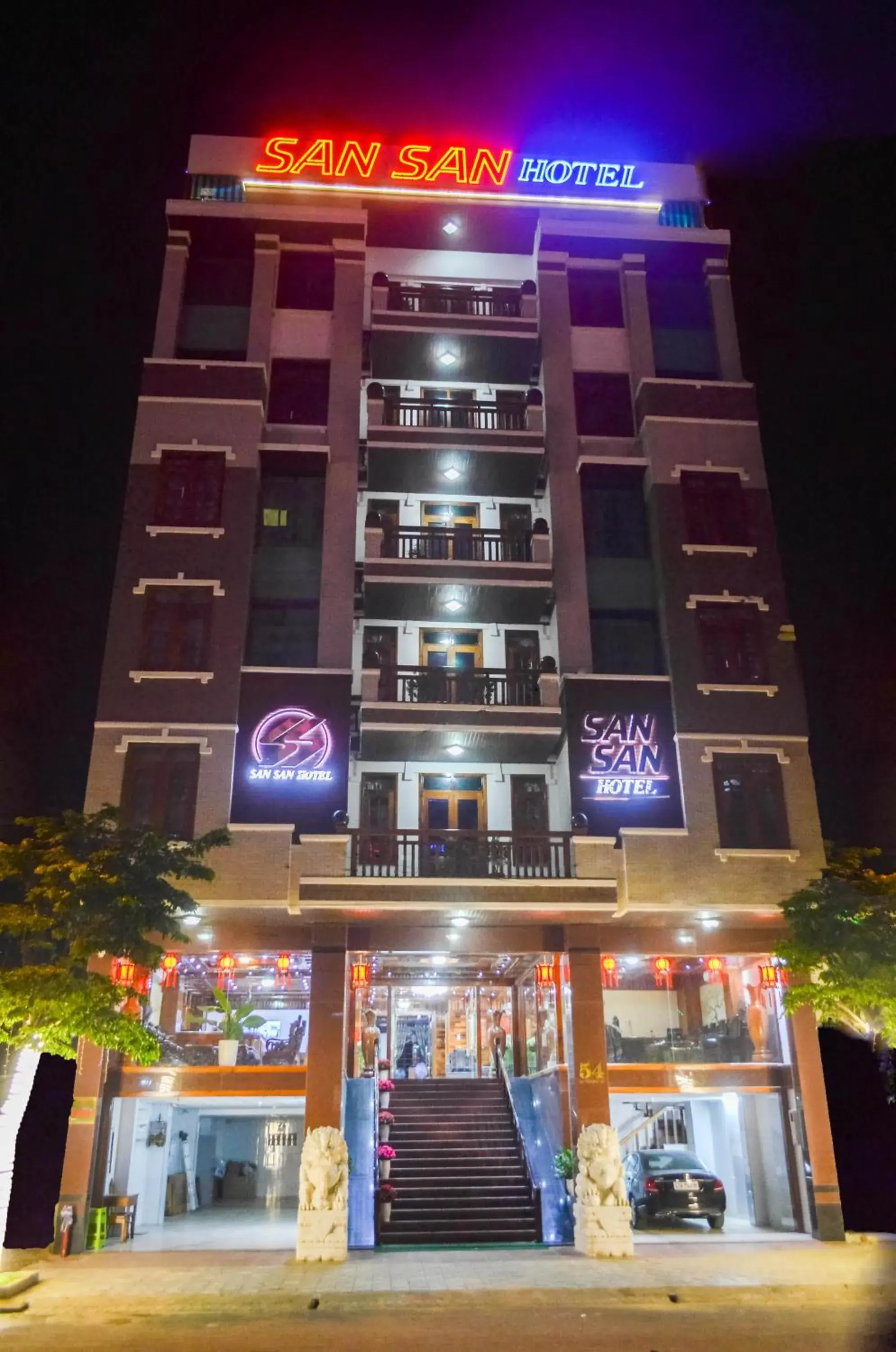 Property building in San San Hotel Da Nang Property building in San San Hotel Da Nang