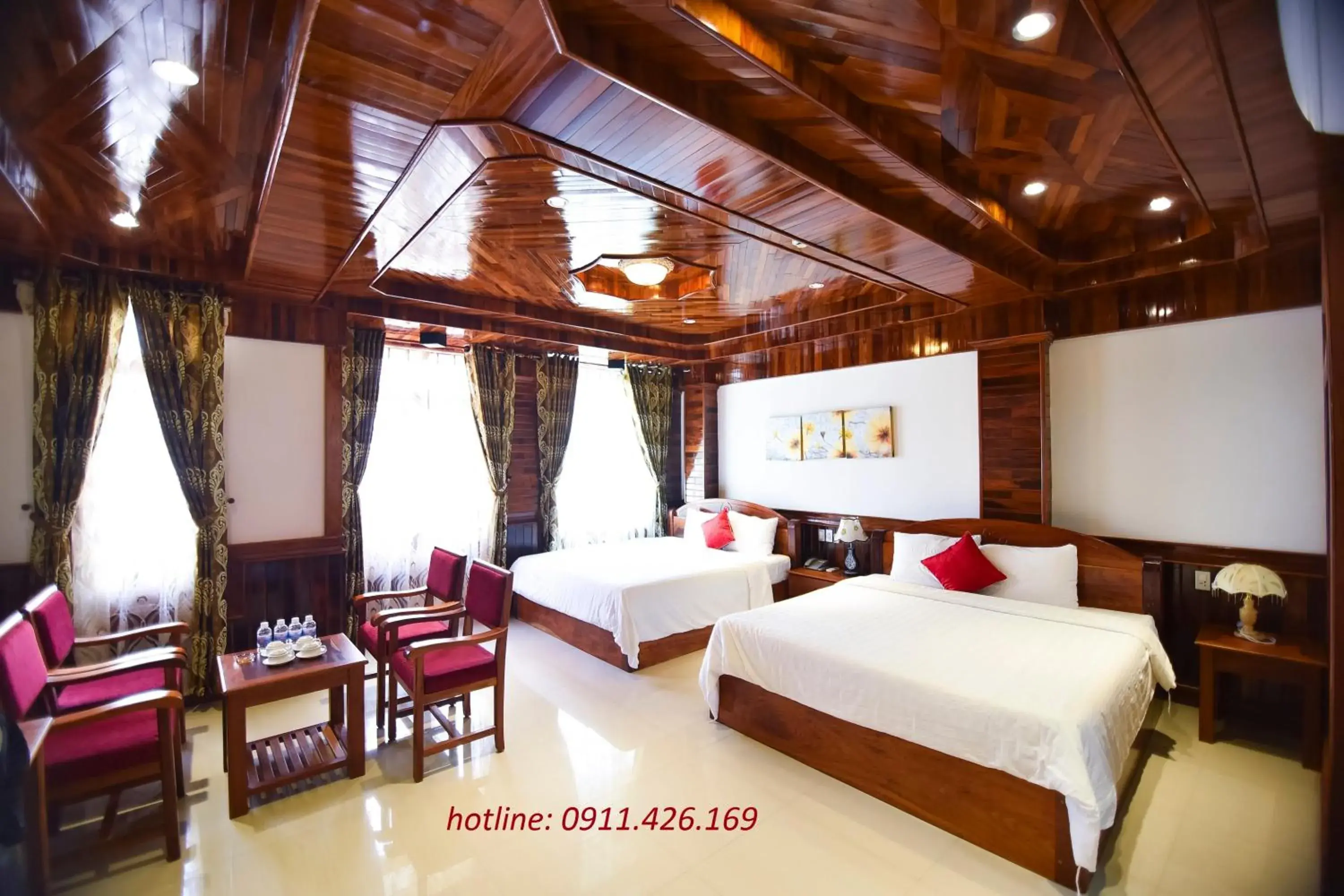 Photo of the whole room, Bed in San San Hotel Da Nang Photo of the whole room, Bed in San San Hotel Da Nang