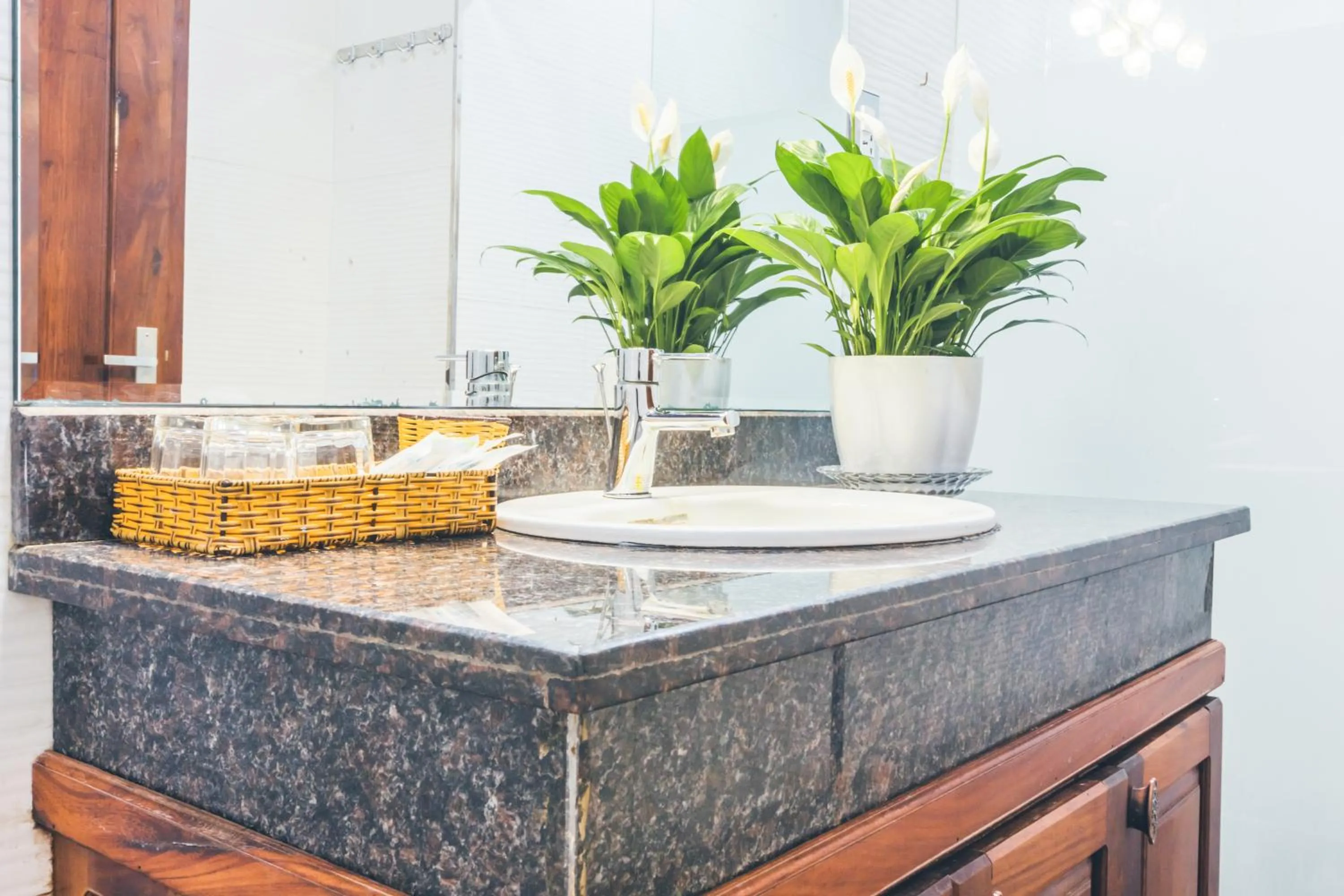 Bathroom in San San Hotel Da Nang