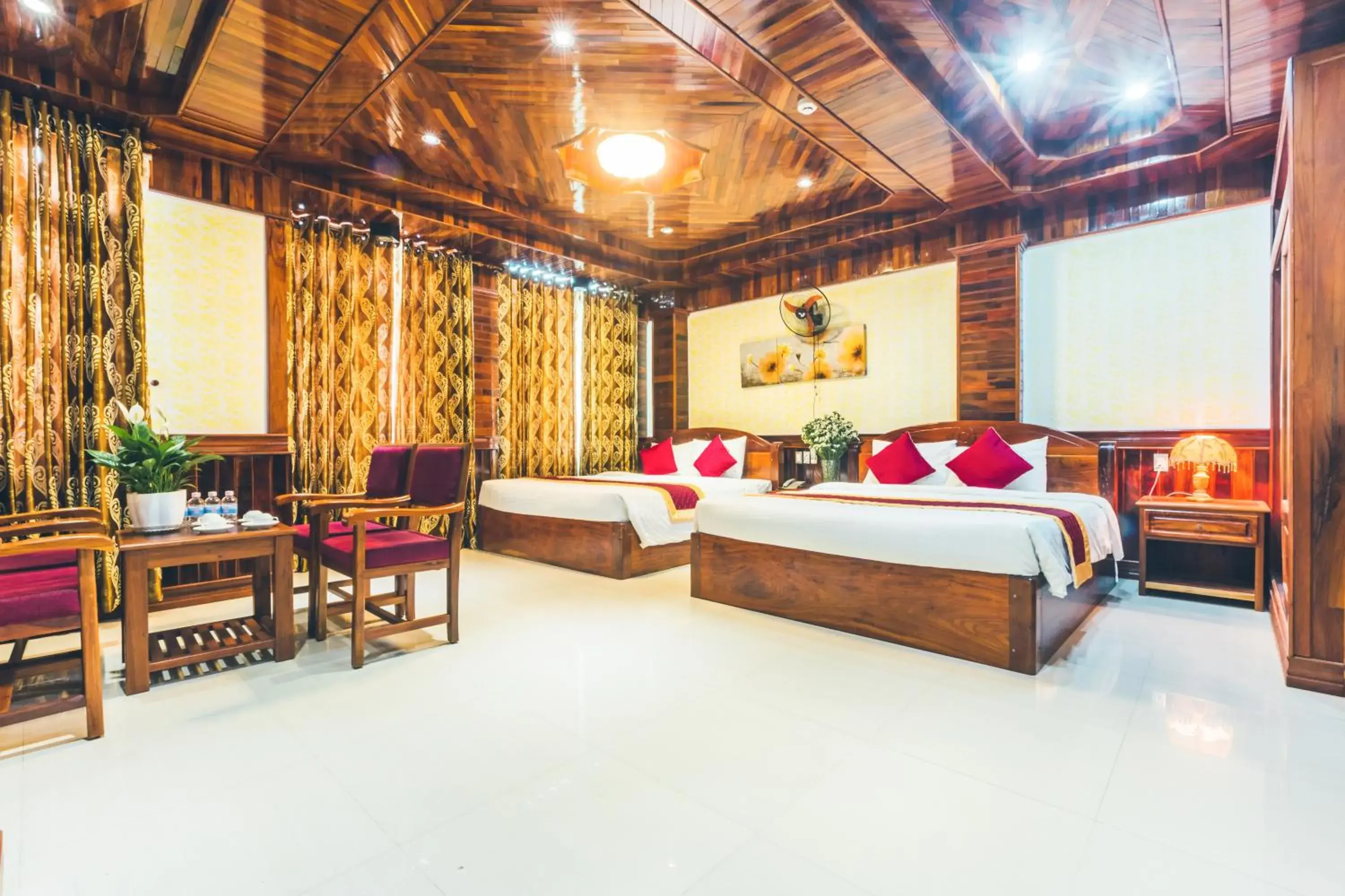 Bedroom, Bed in San San Hotel Da Nang Bedroom, Bed in San San Hotel Da Nang