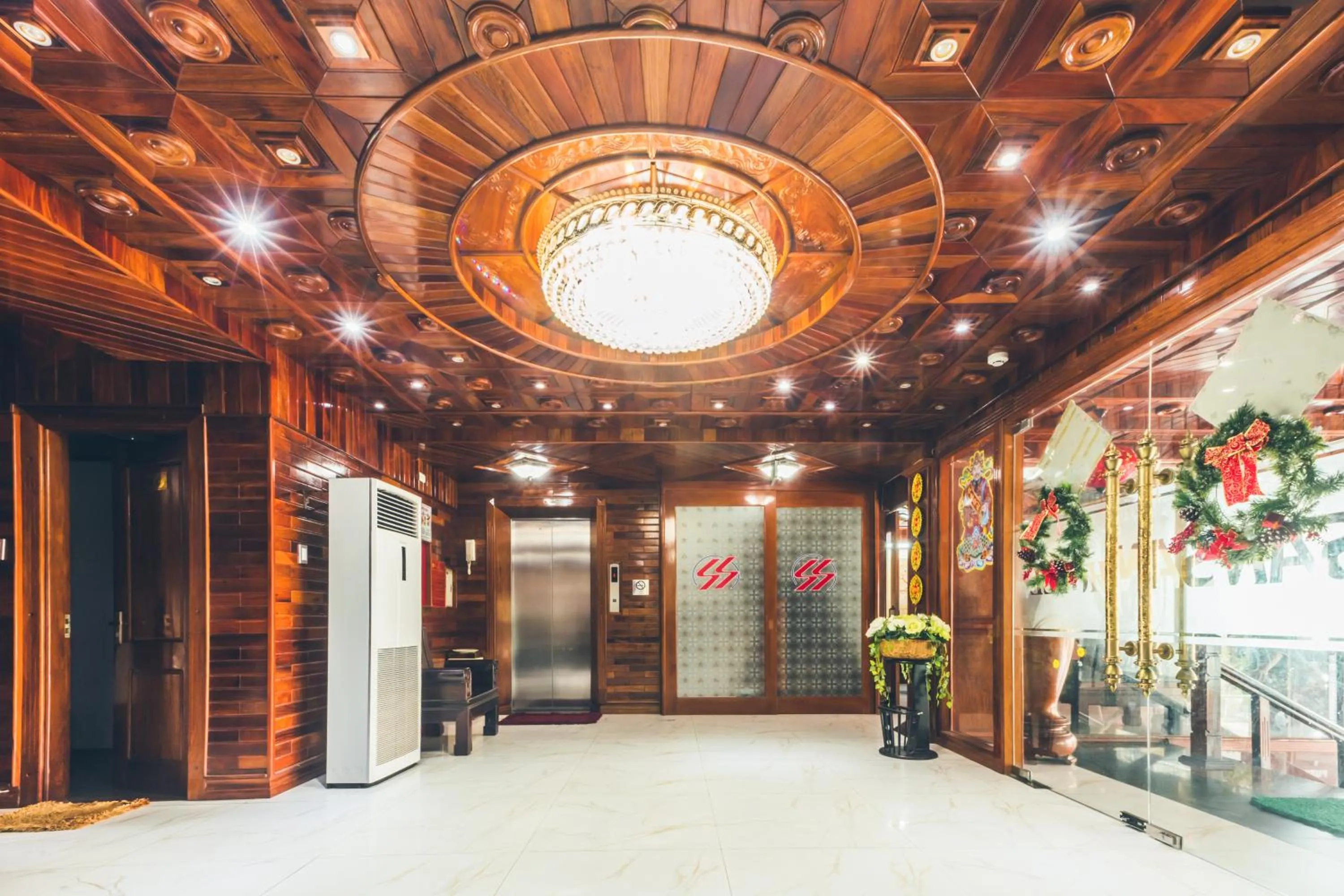 Lobby or reception in San San Hotel Da Nang