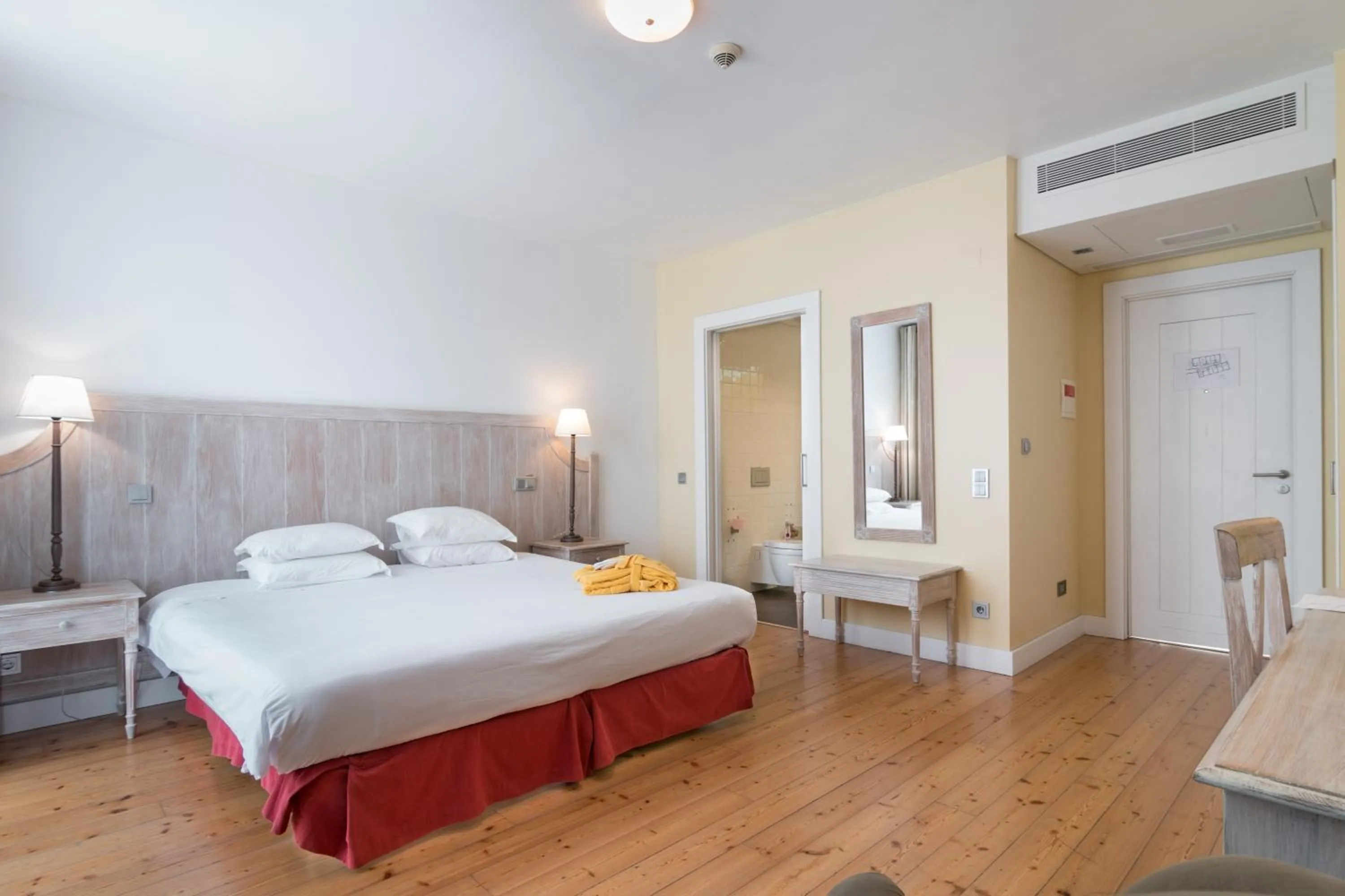 Bedroom, Bed in Casa do Médico de São Rafael