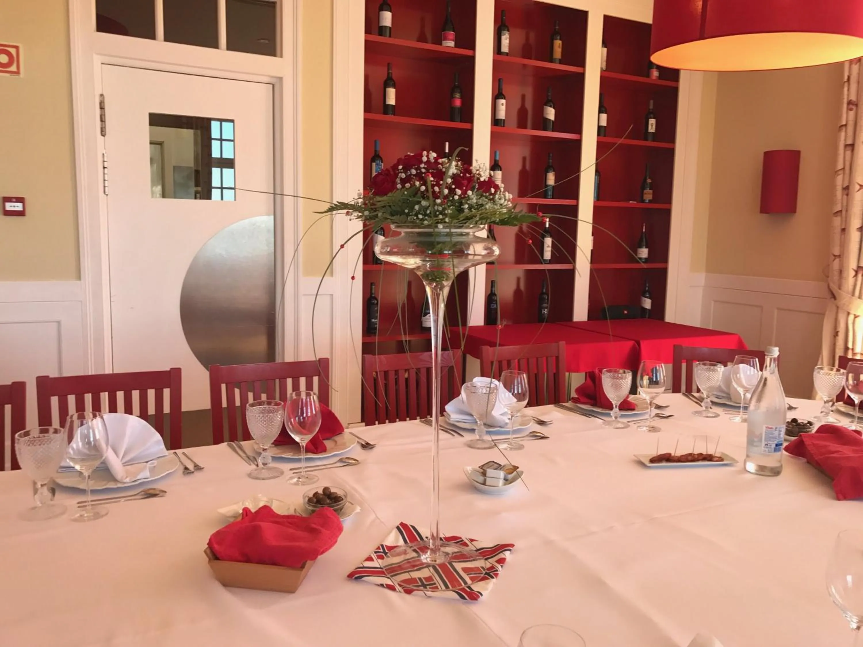 Restaurant/places to eat in Casa do Médico de São Rafael