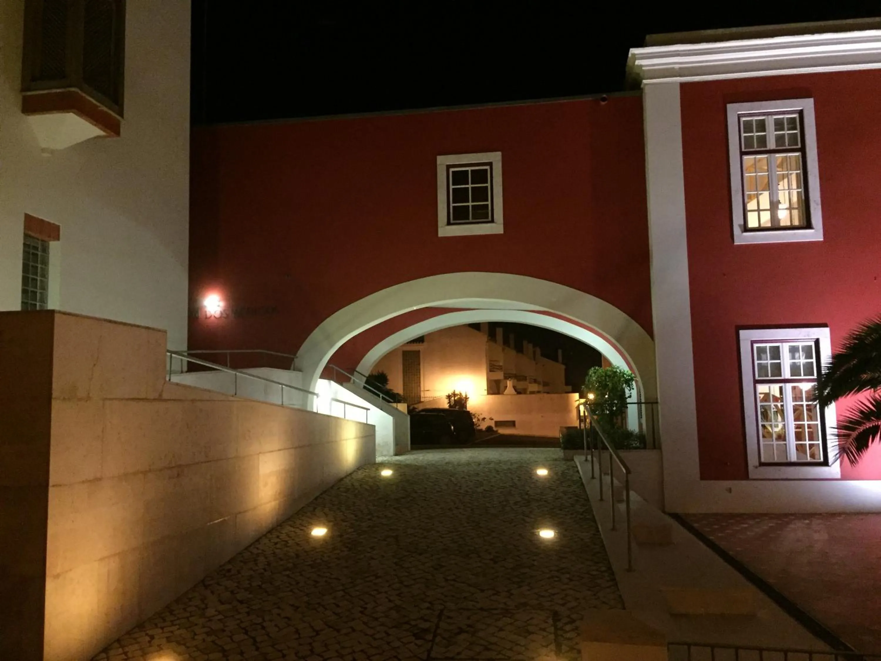 Facade/entrance in Casa do Médico de São Rafael
