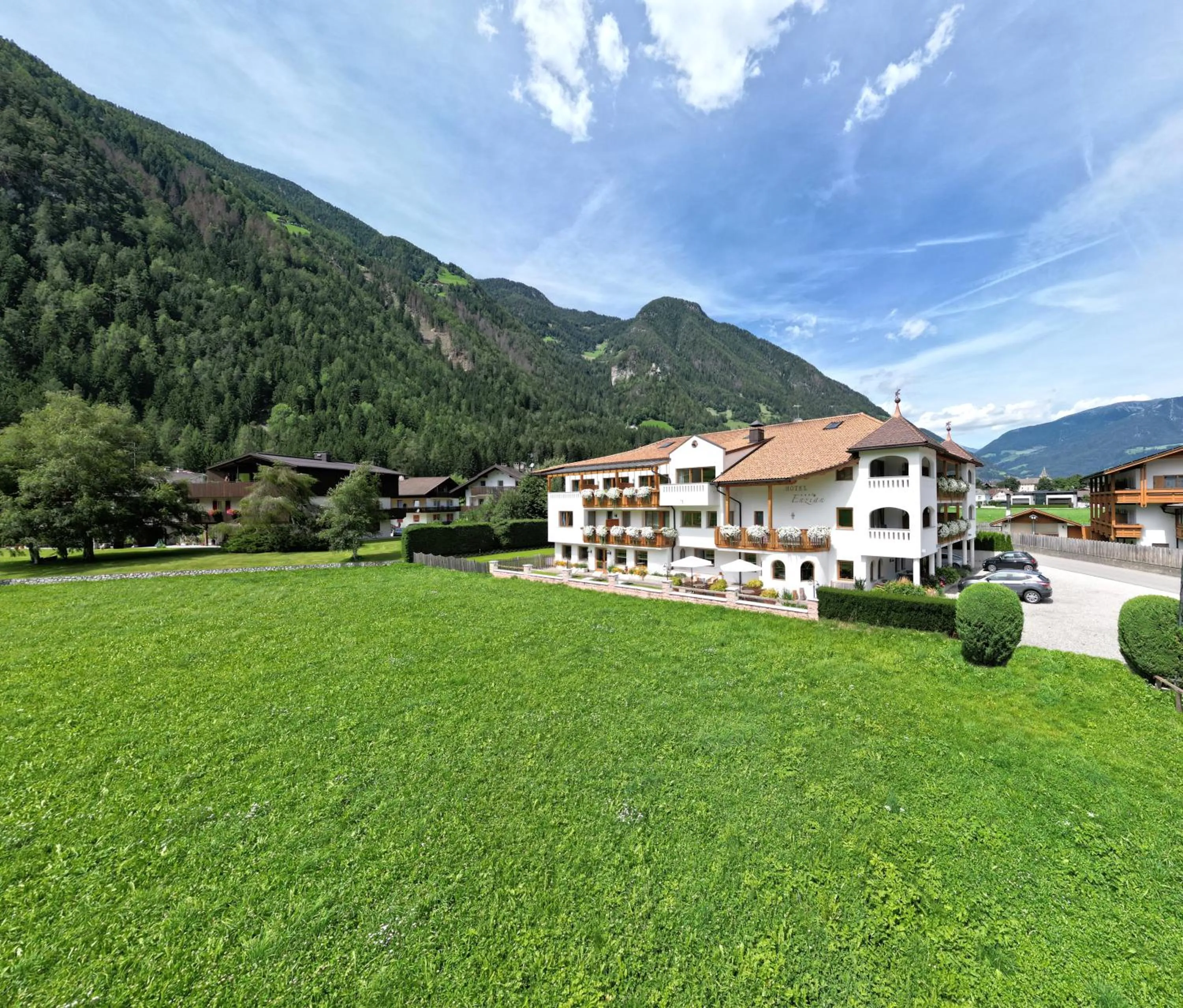 Property building in Hotel Enzian