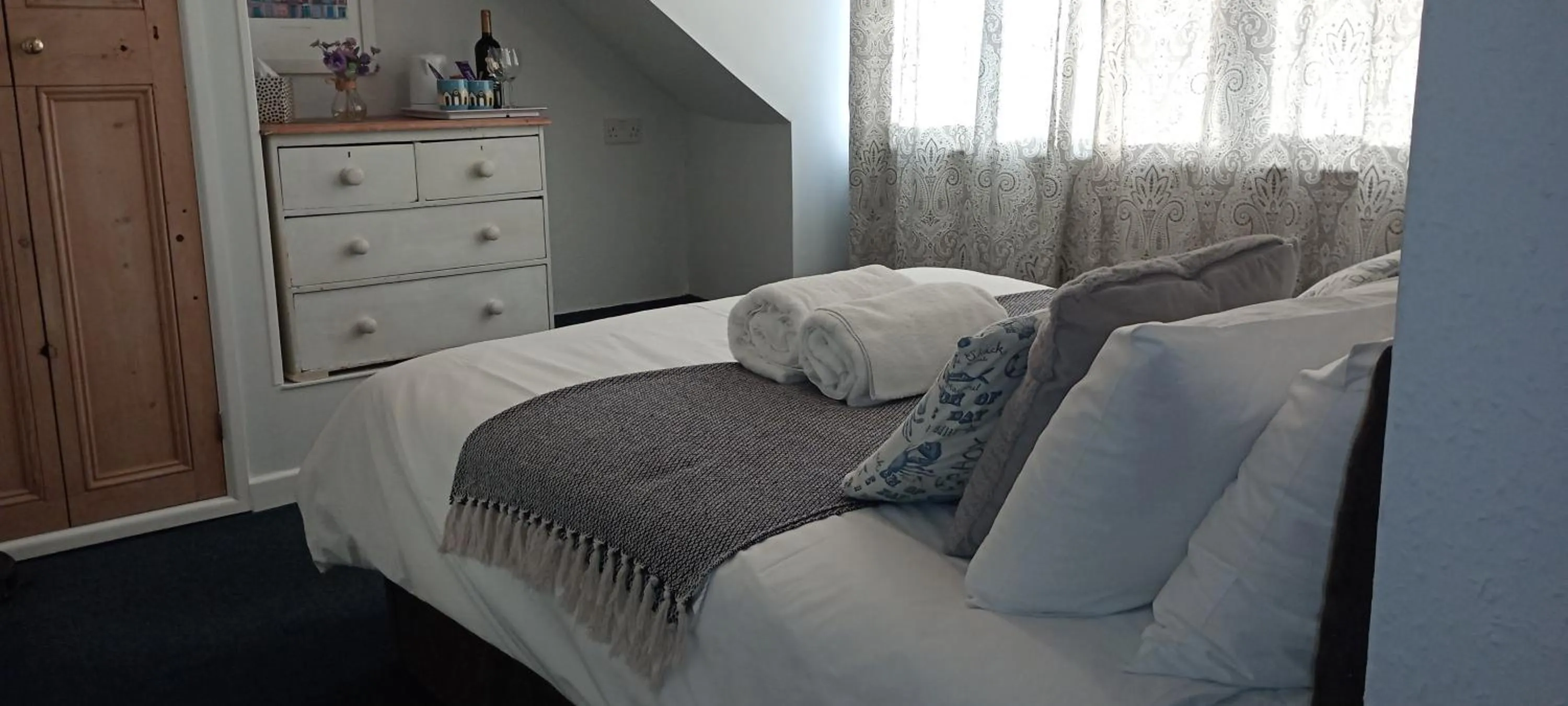 Bedroom, Bed in Durham House