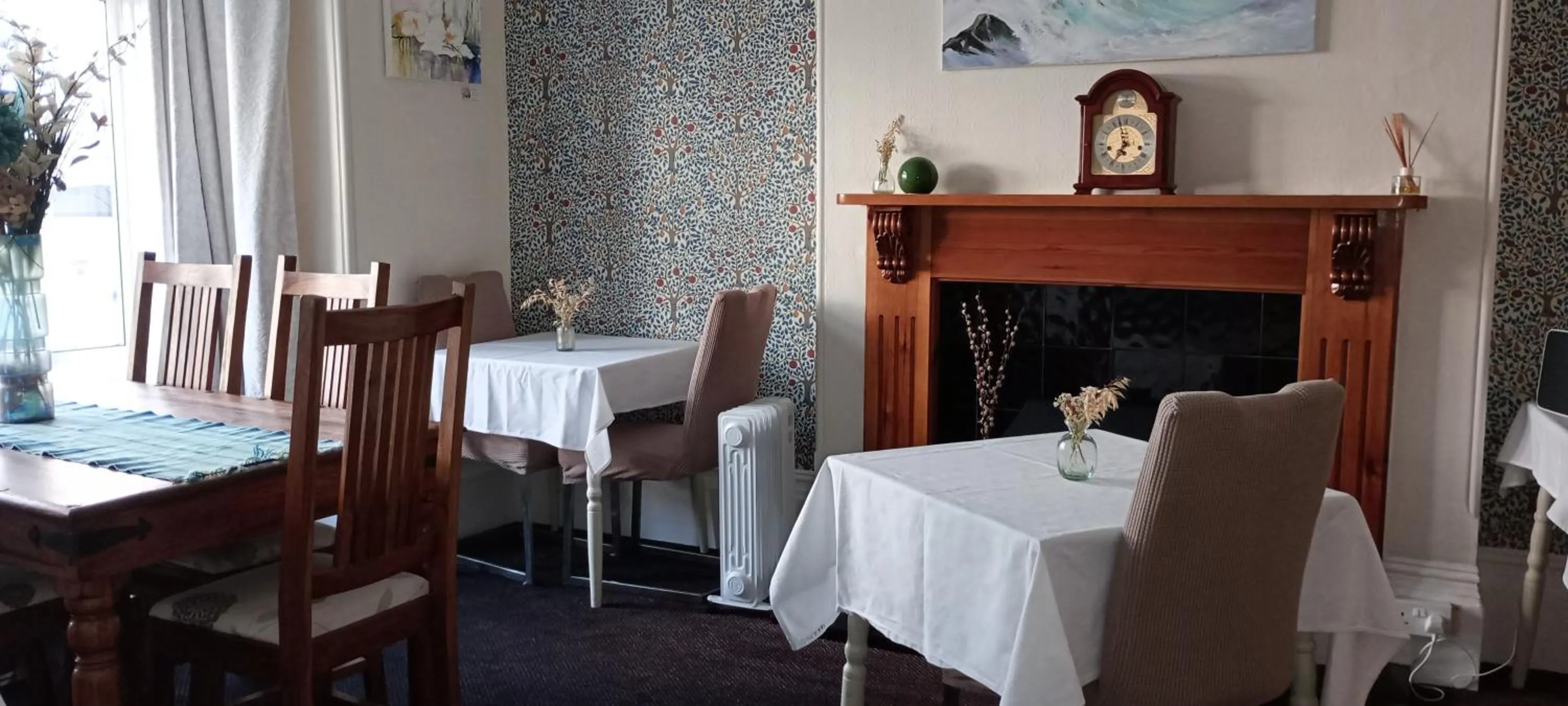 Breakfast in Durham House