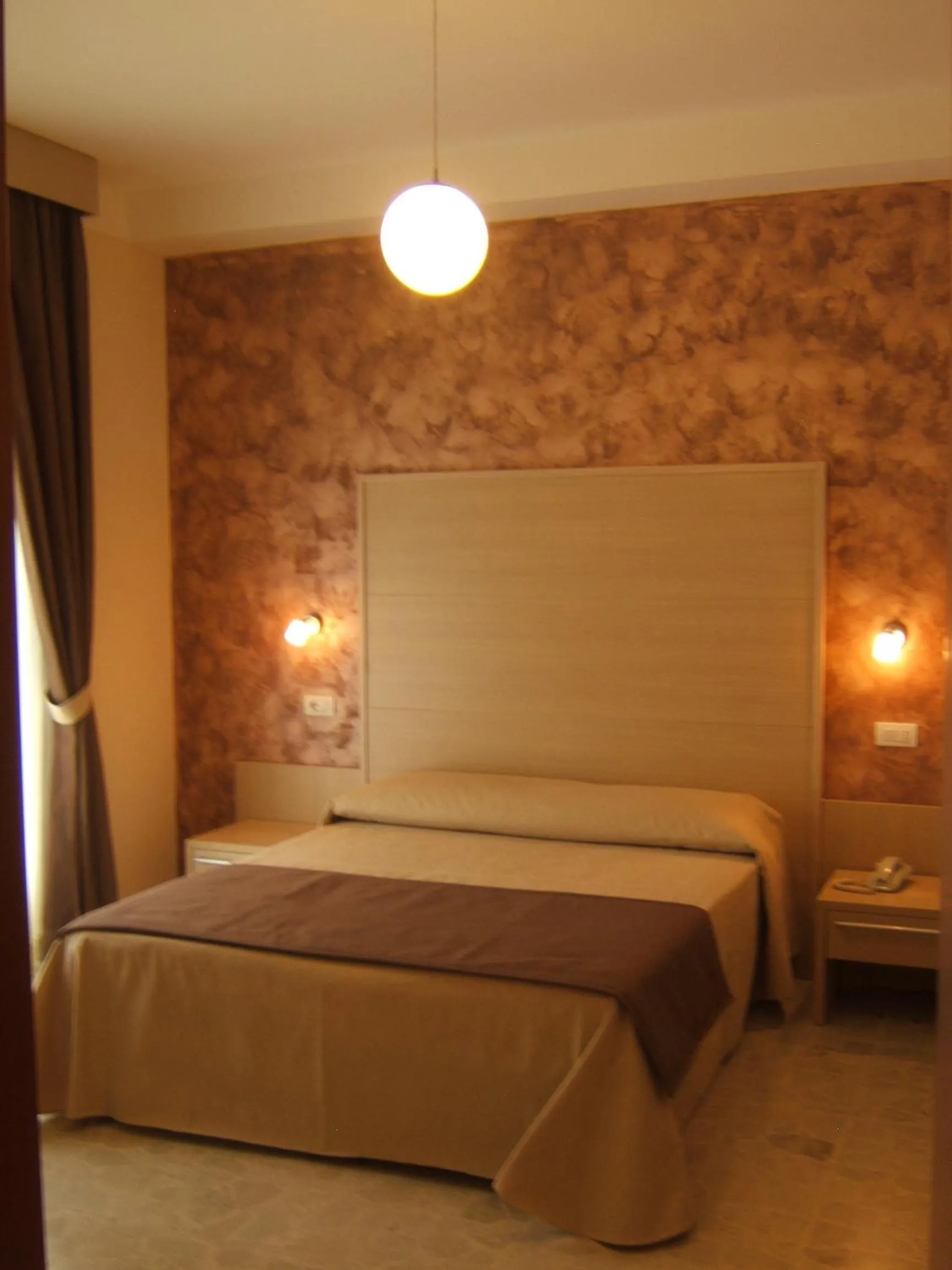 Photo of the whole room, Bed in Hotel Ede