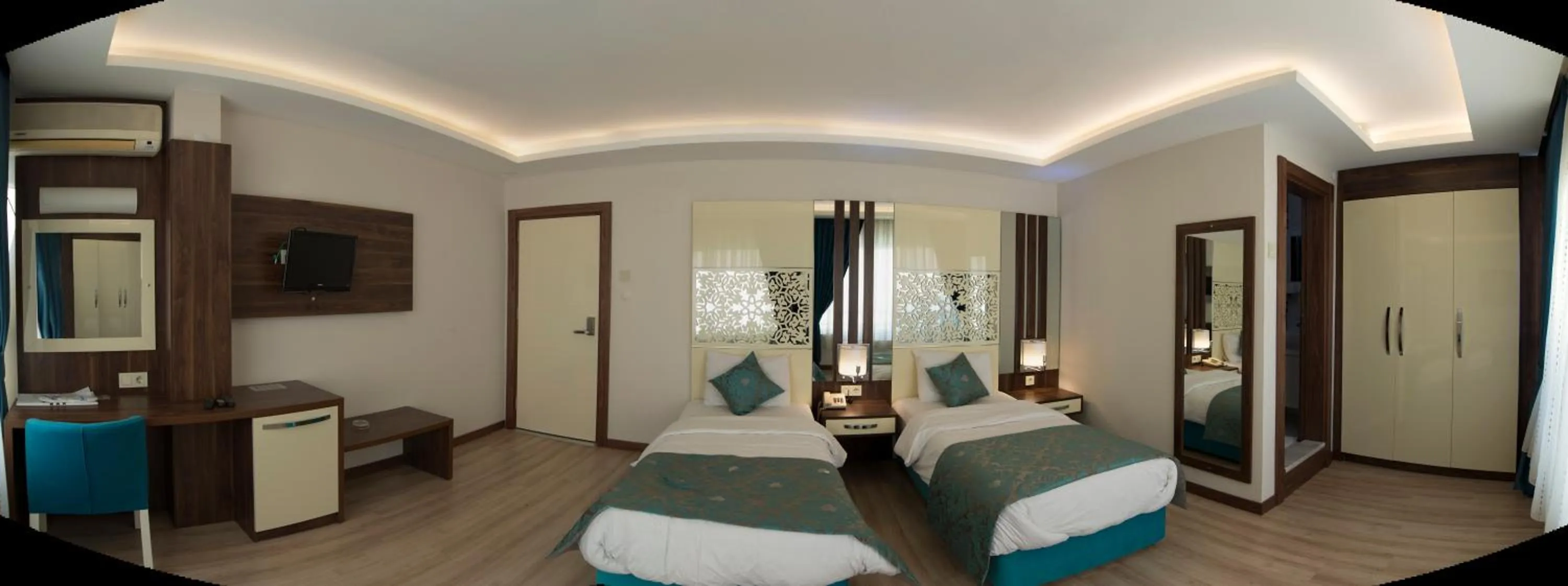 Shower in Rest Inn Aydın Hotel