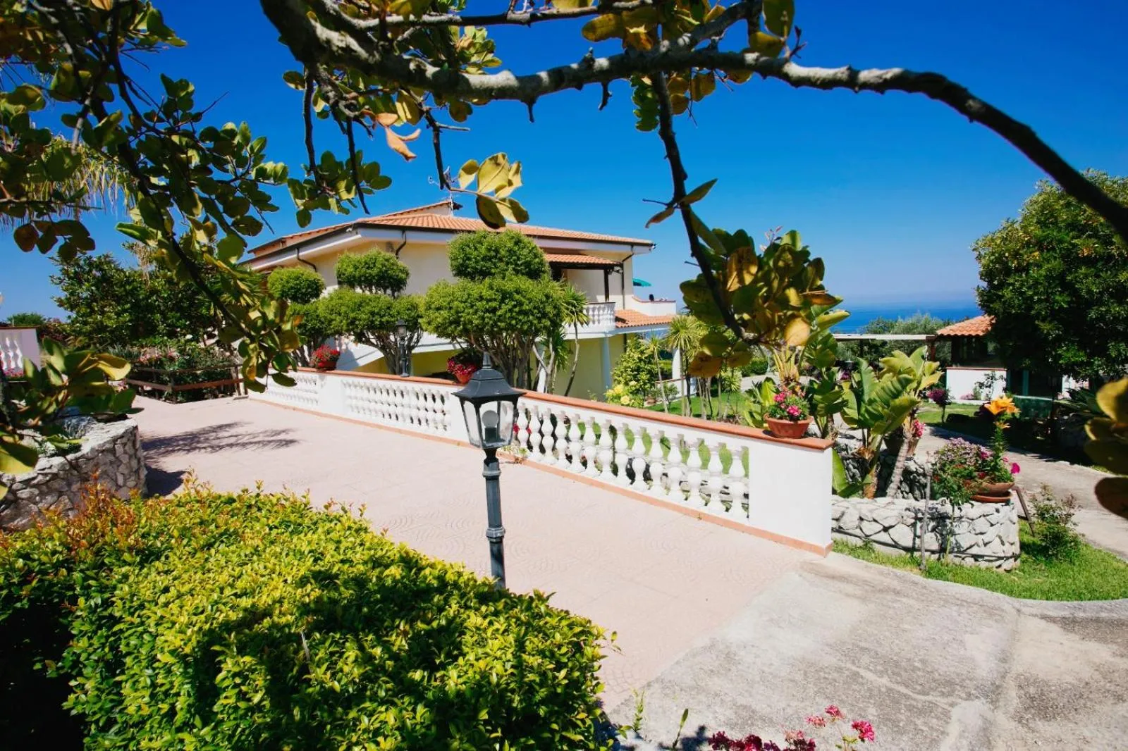 Property building in Fonte Di Bagnaria