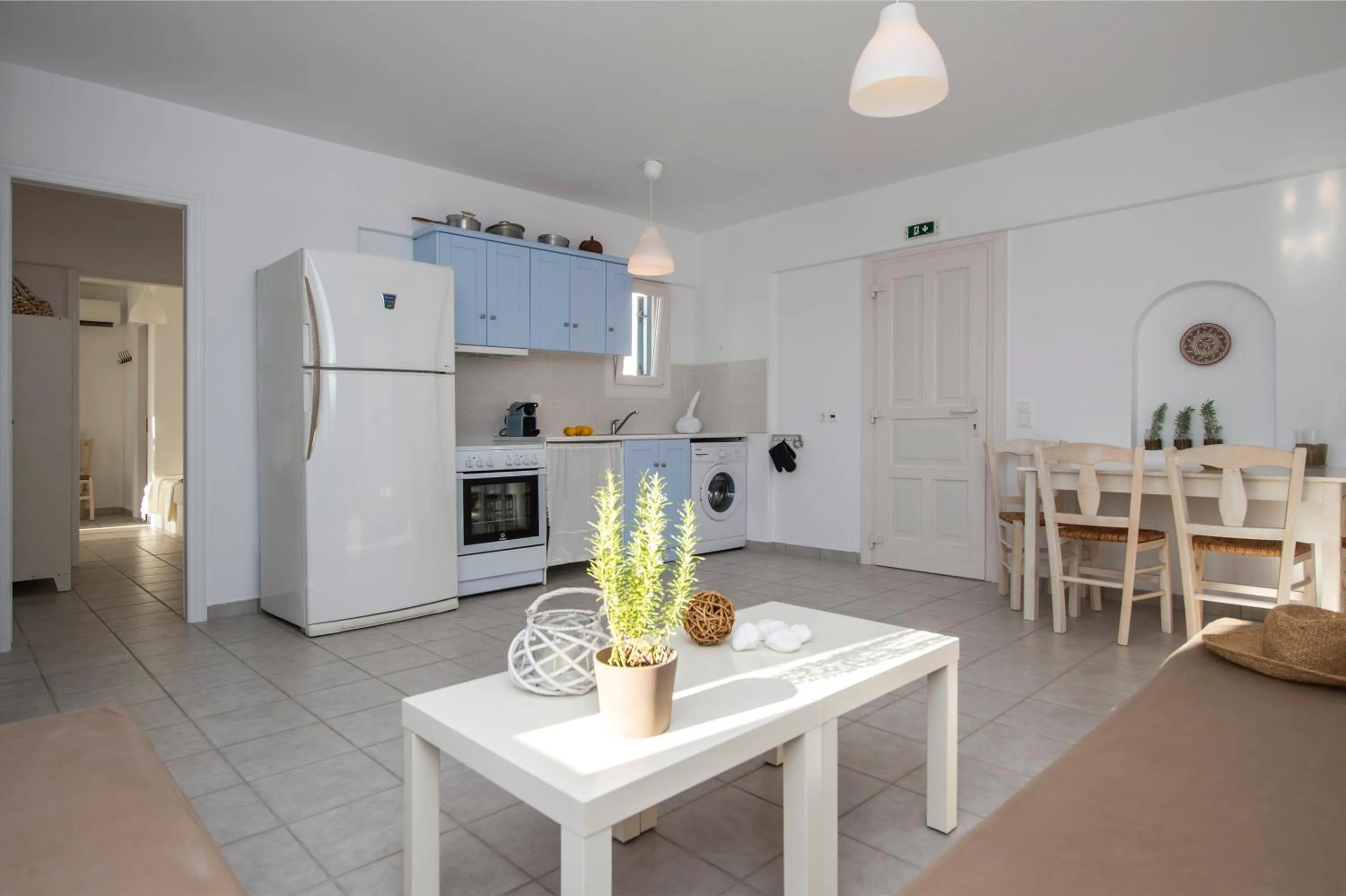 Living room in Cleopatra Seaside Homes, Logaras, Paros