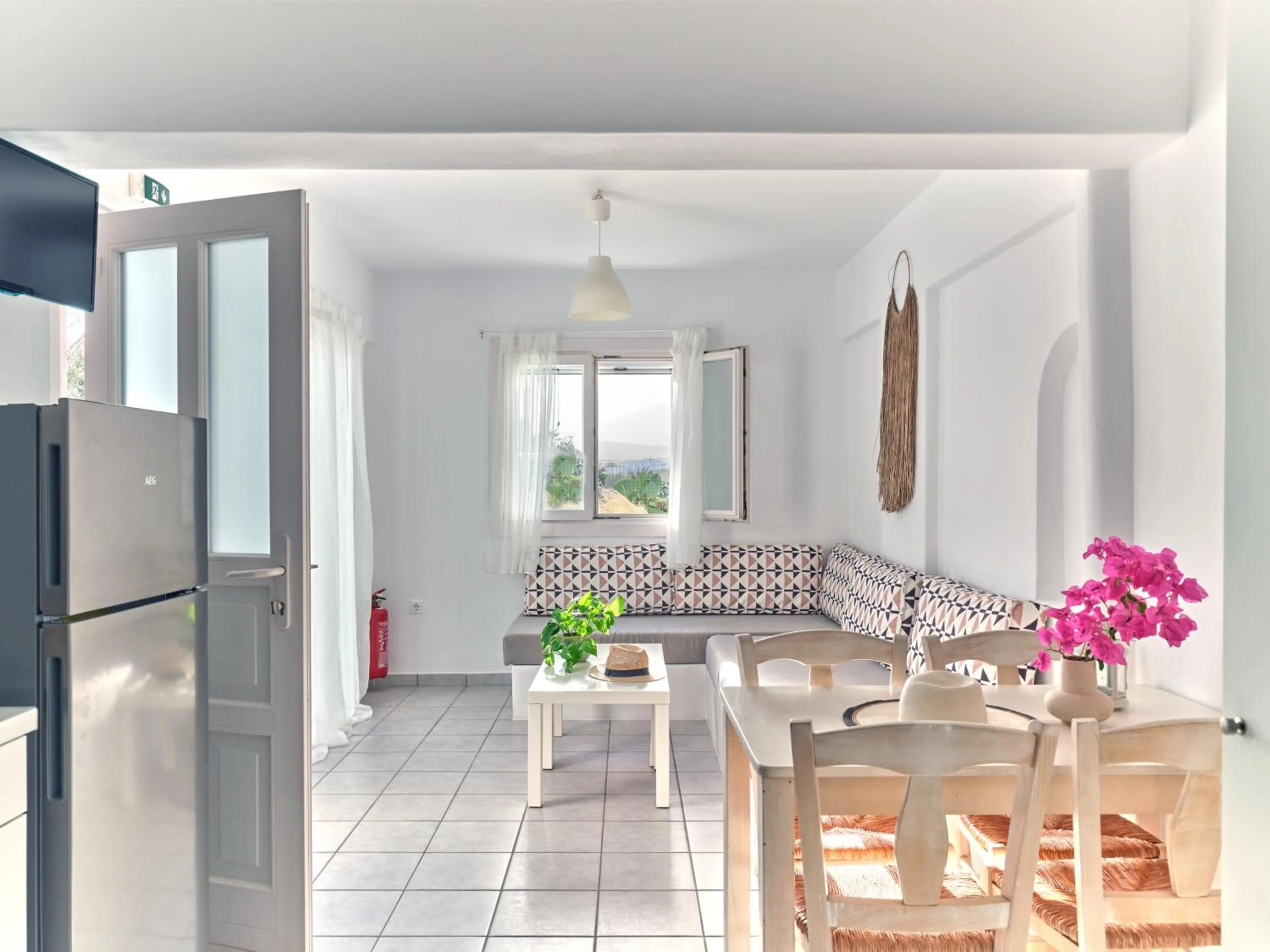 Living room in Cleopatra Seaside Homes, Logaras, Paros