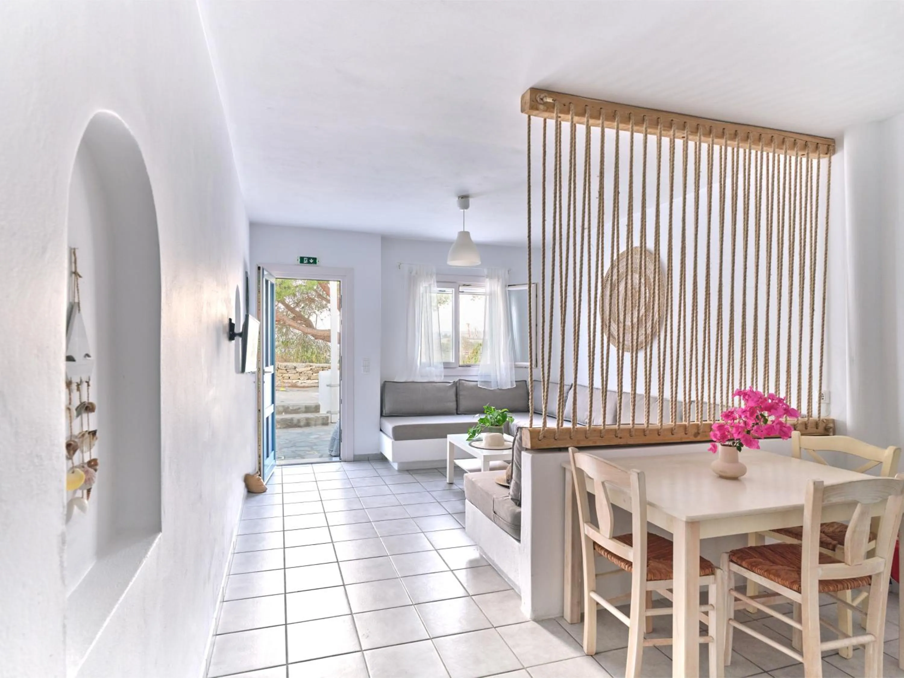 Living room in Cleopatra Seaside Homes, Logaras, Paros