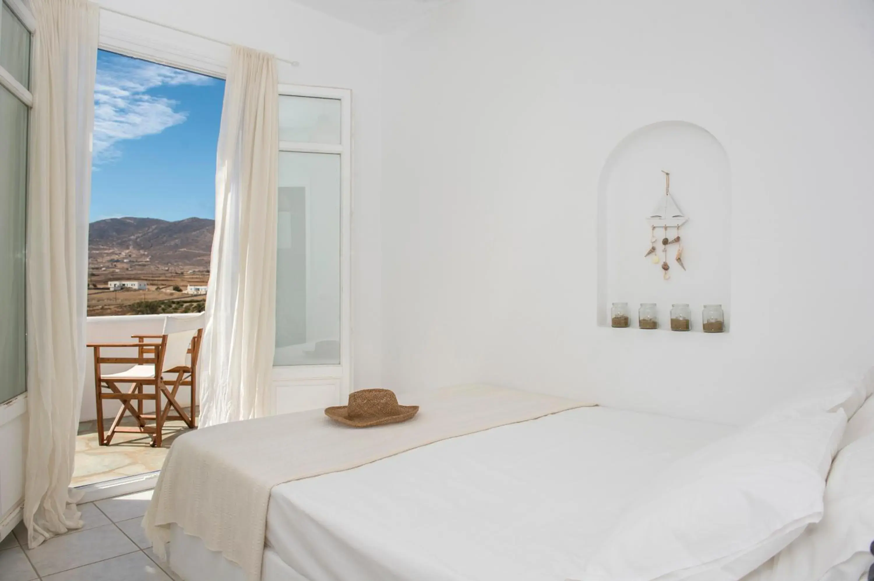 Poseidon - Two Bedroom Family Apartment with Sea View and Patio in Cleopatra Seaside Homes, Logaras, Paros Poseidon - Two Bedroom Family Apartment with Sea View and Patio in Cleopatra Seaside Homes, Logaras, Paros