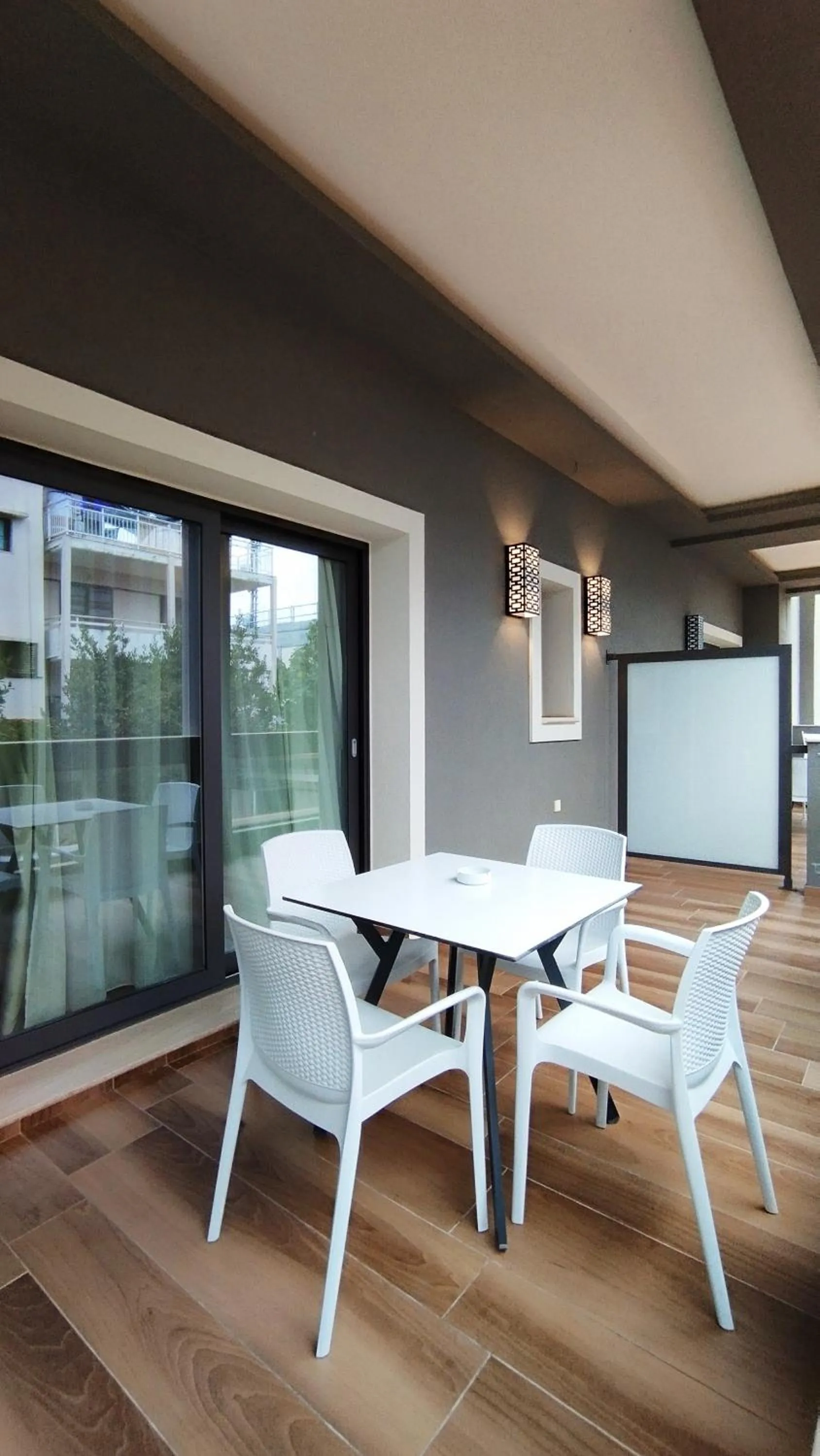 Balcony/Terrace in Porto Marine Hotel