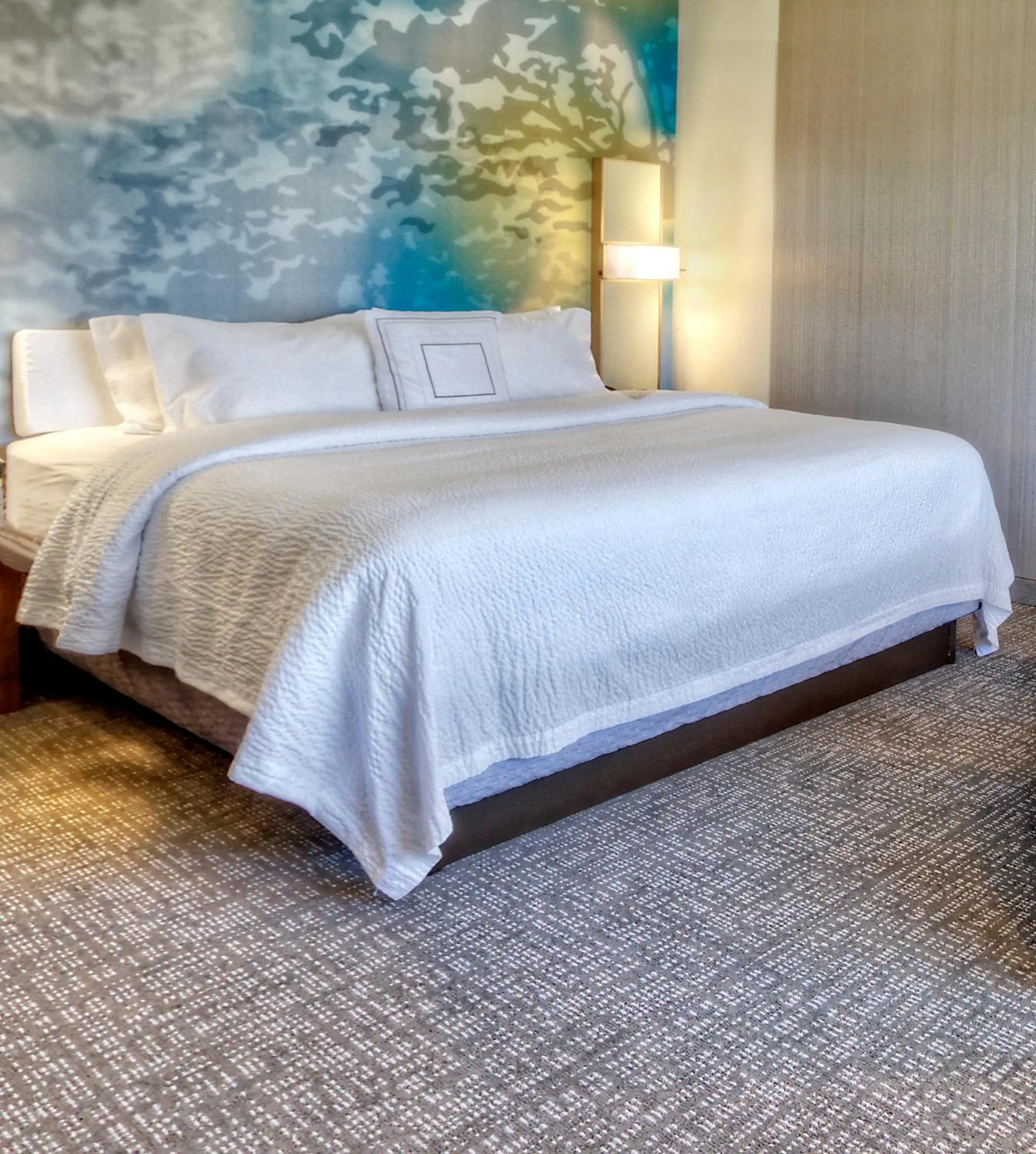 Bed in Courtyard by Marriott Westbury Long Island