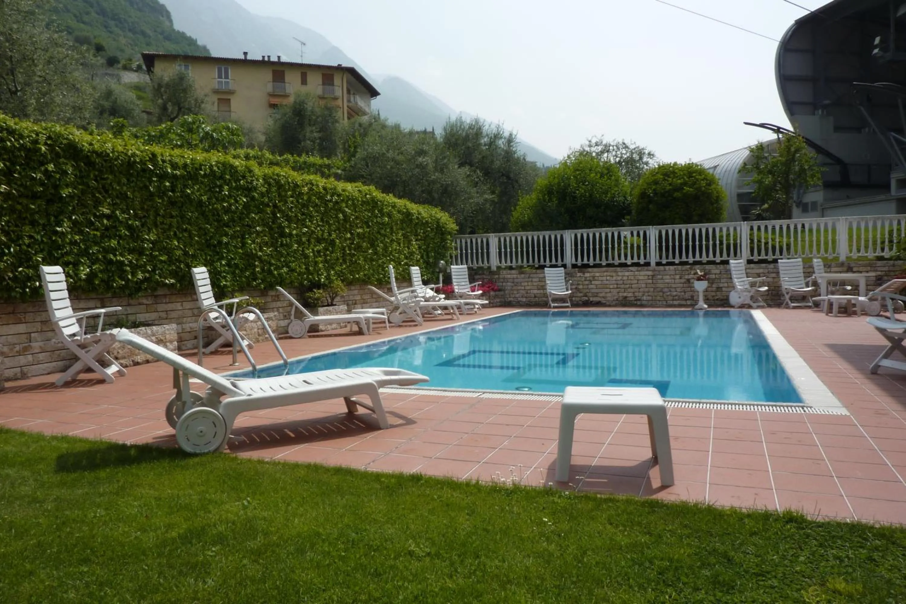 Pool view in Villa Fiori