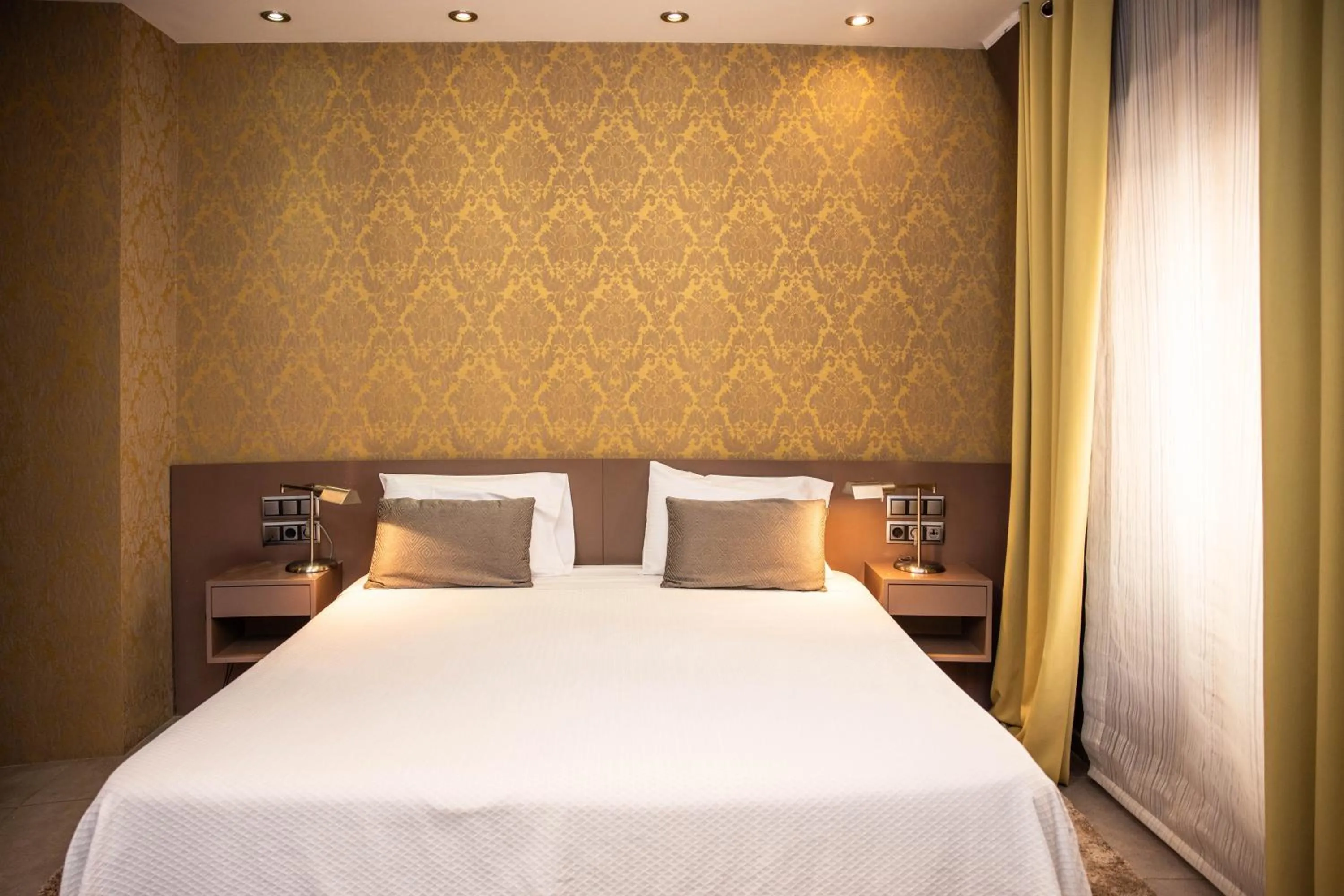 Bedroom, Bed in RVHotels Palau Lo Mirador