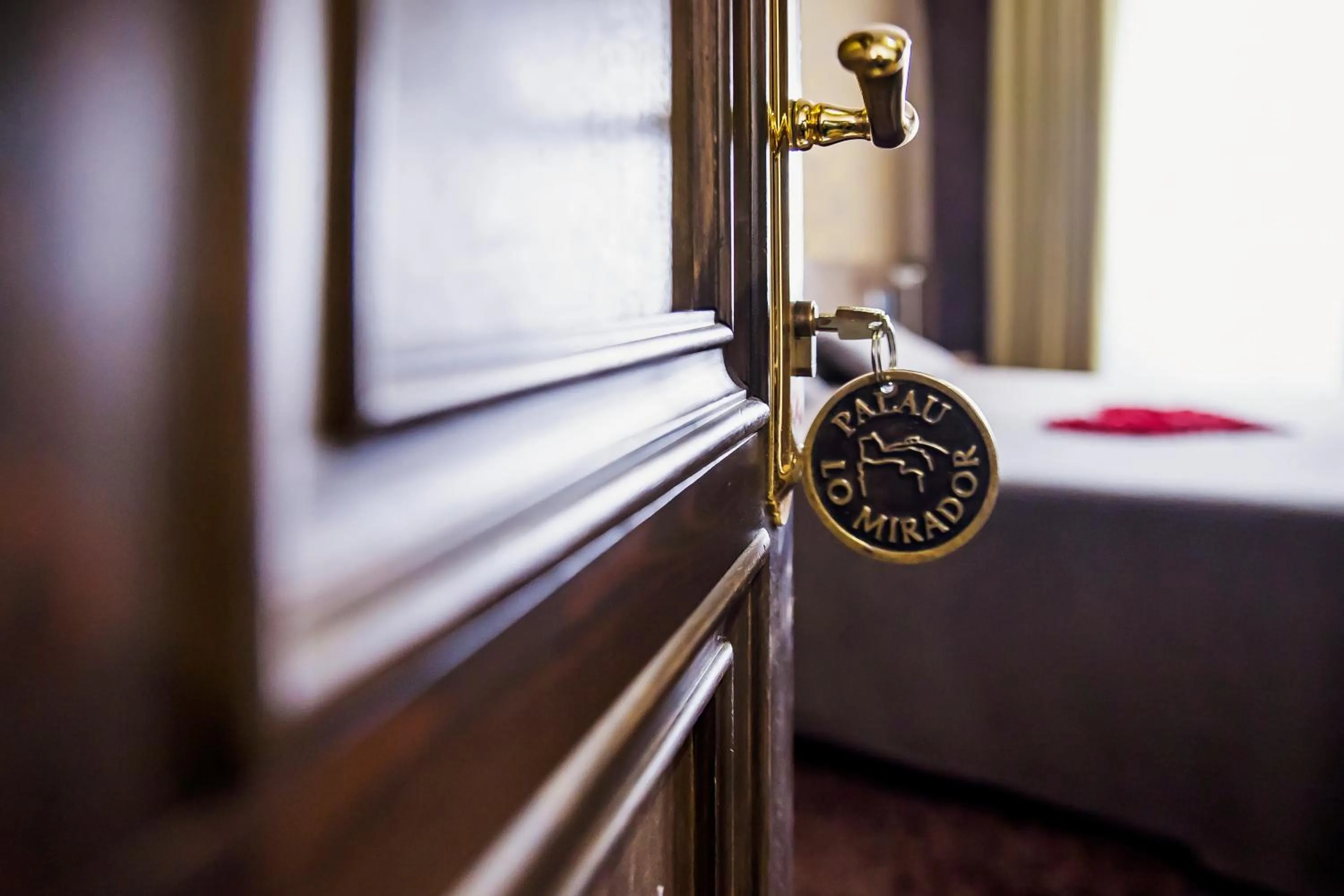 Decorative detail, Bed in RVHotels Palau Lo Mirador