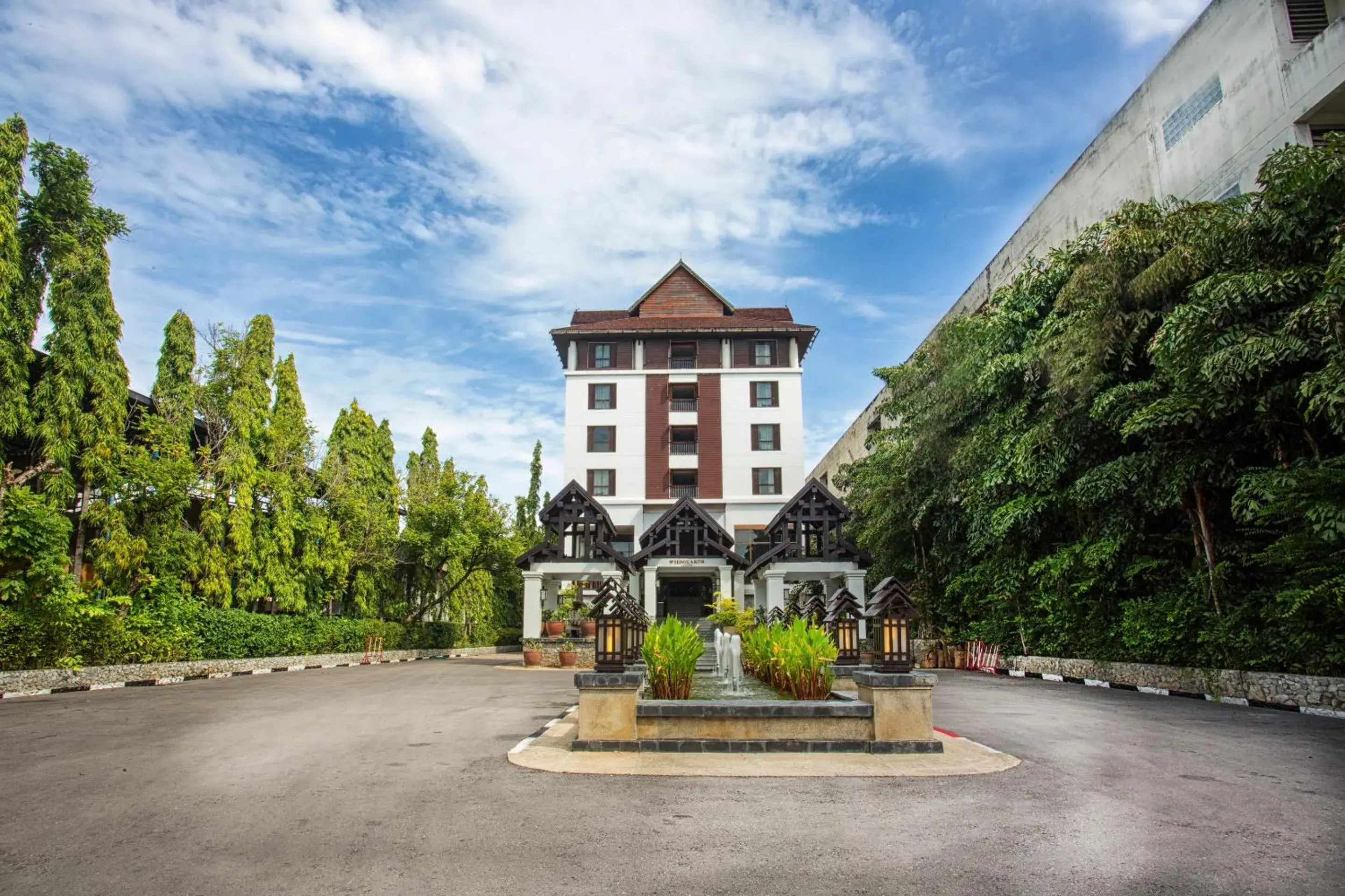 Property building in Wienglakor Hotel Lampang Property building in Wienglakor Hotel Lampang
