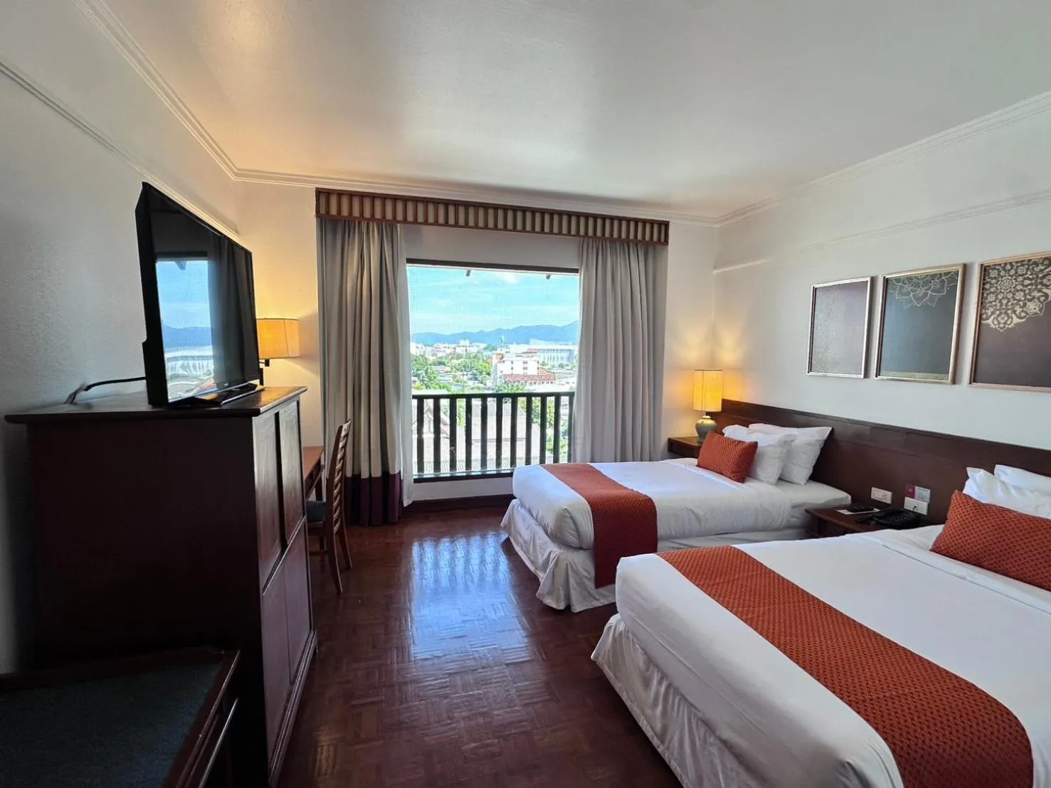 Bed in Wienglakor Hotel Lampang