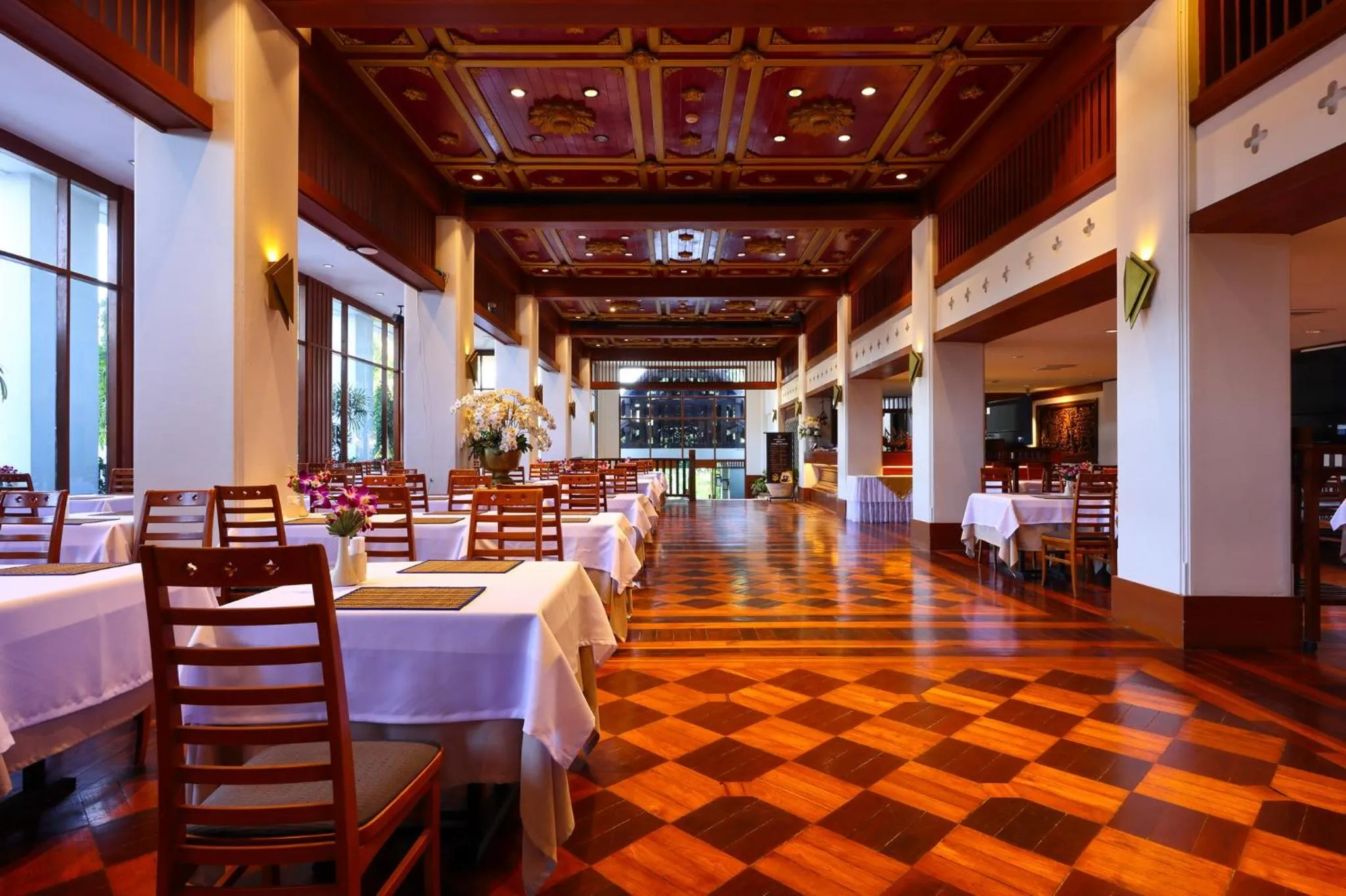 Restaurant/places to eat in Wienglakor Hotel Lampang