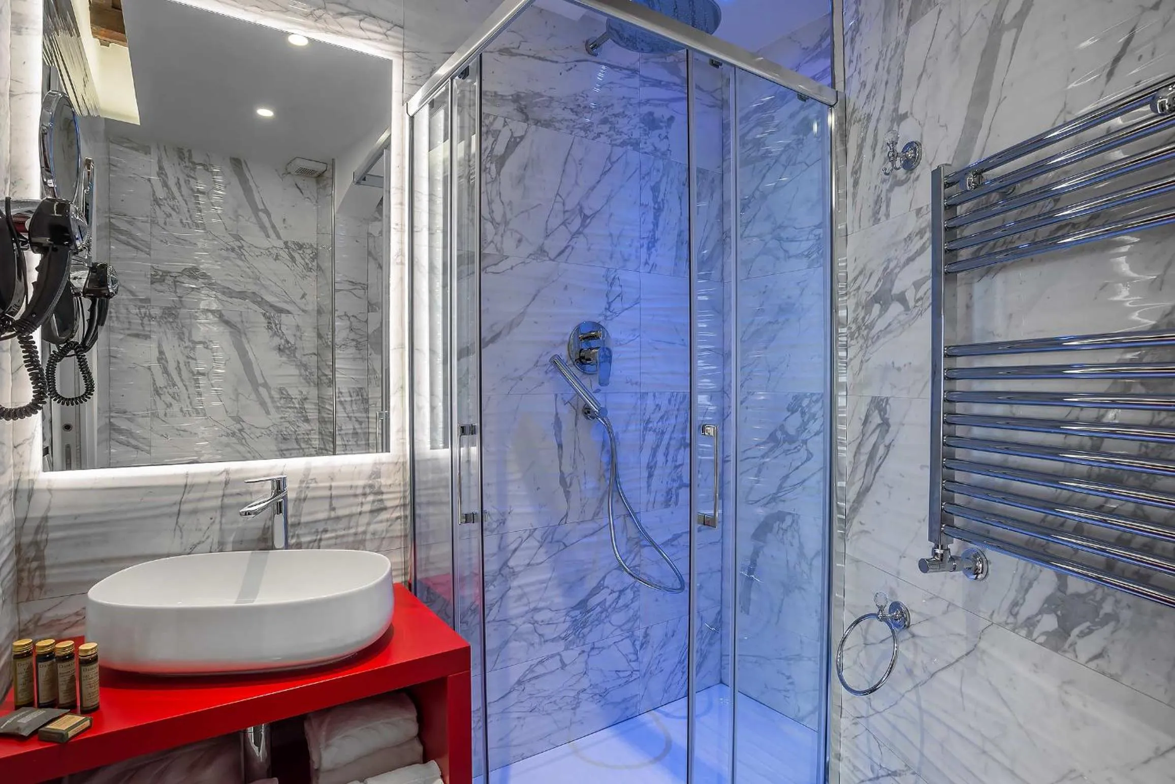 Bathroom in Spagna Luxury'n Trevi