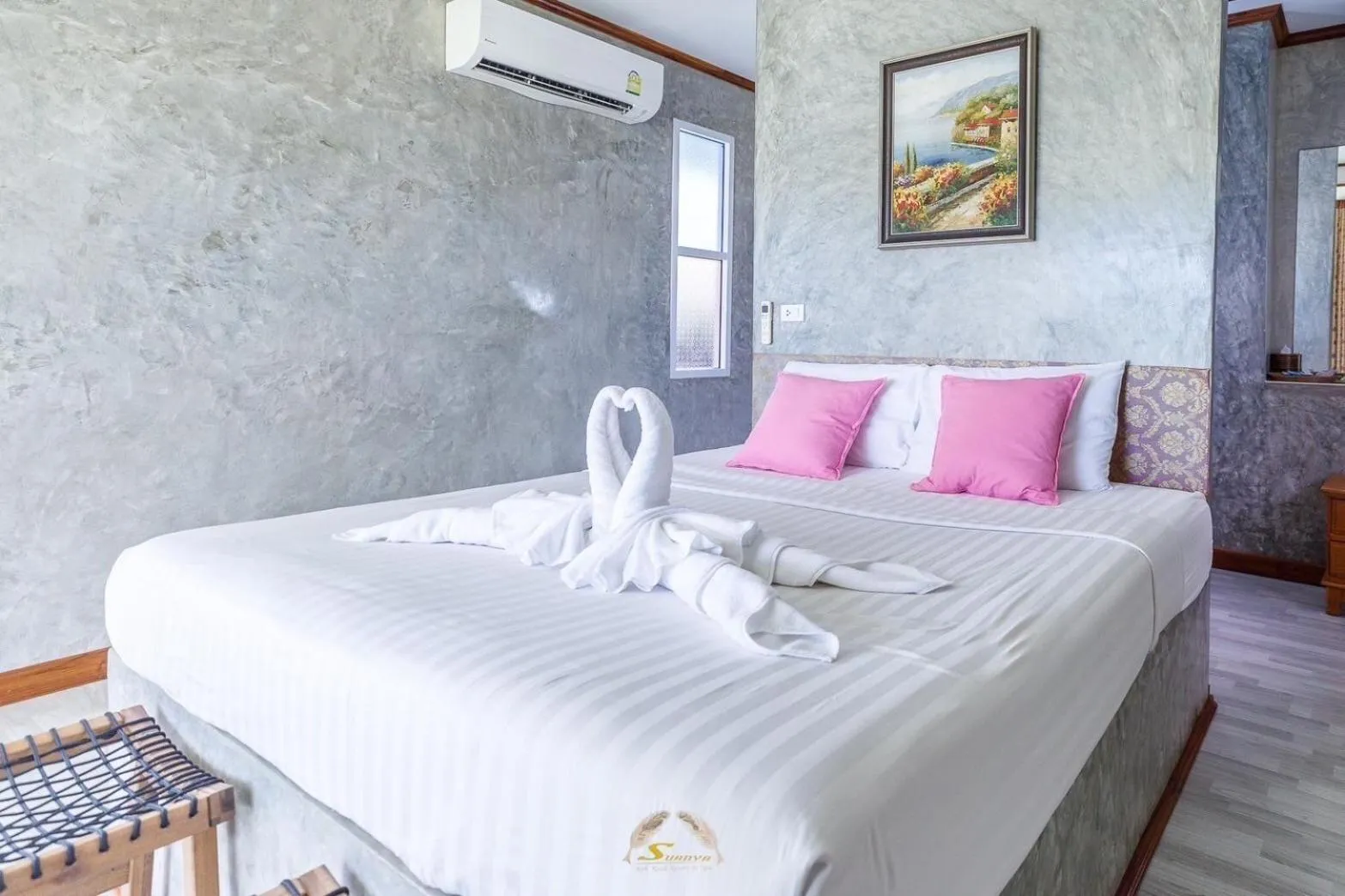 Bed in Suanya Kohkood Resort and Spa