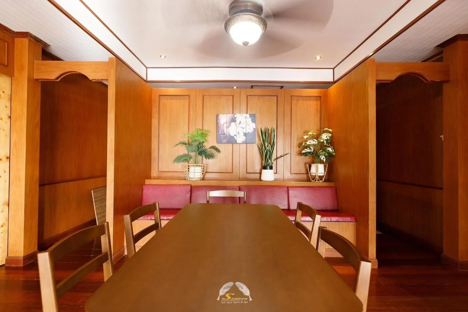 Living room in Suanya Kohkood Resort and Spa