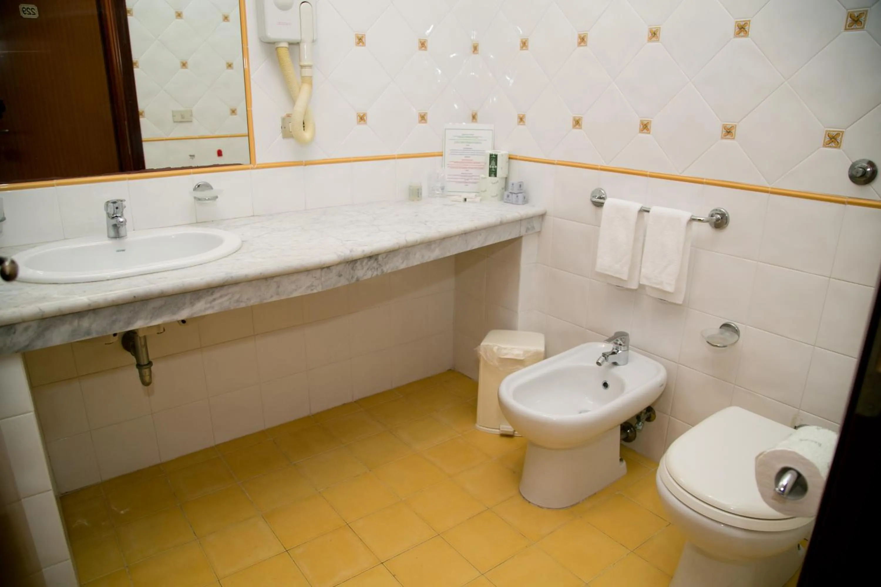 Bathroom in Hotel Villa Bianca Resort