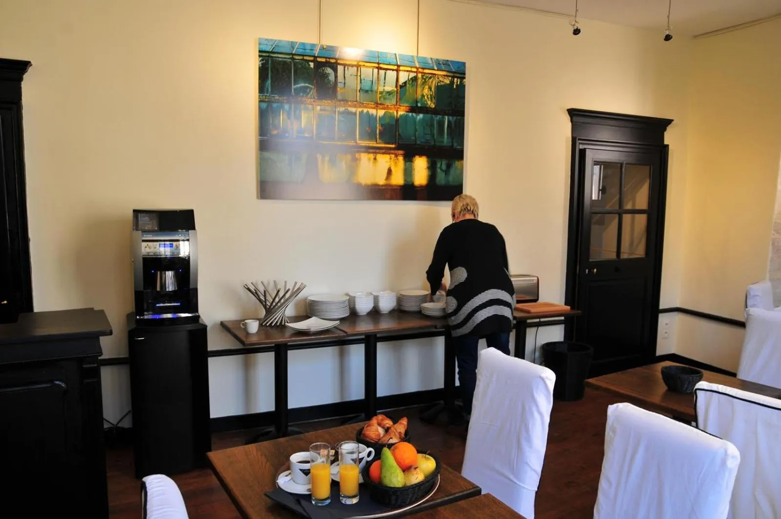 Breakfast in Les Glycines Vézelay